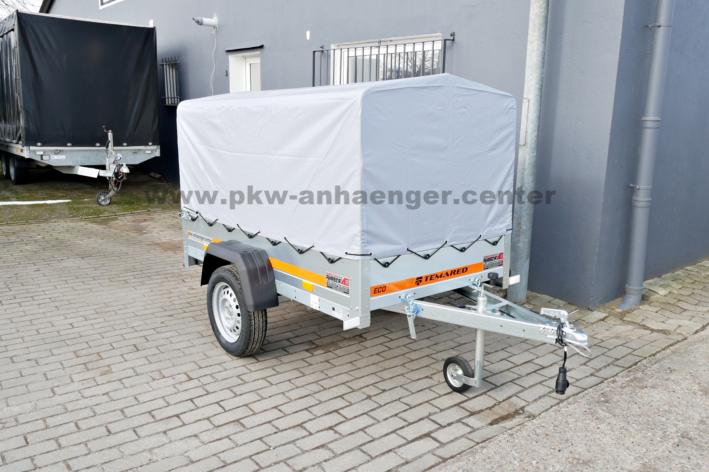 TEMARED ECO 2010 KIPP 750kg 201x106x110cm Planenanhänger abklappbare Deichsel