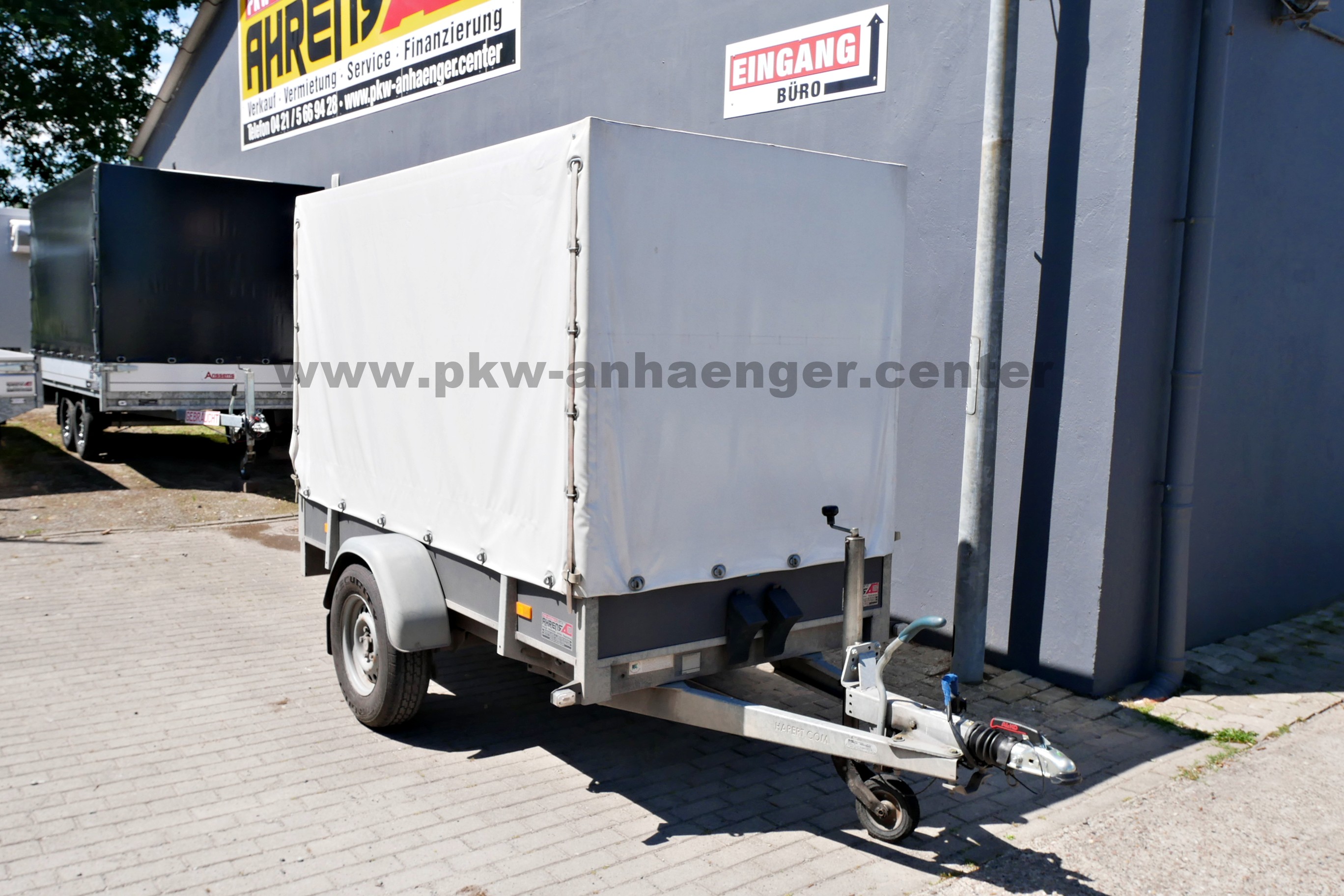 GEBRAUCHT HAPERT AZURE L1 1500kg Holz 250x130x150cm Planenanhänger