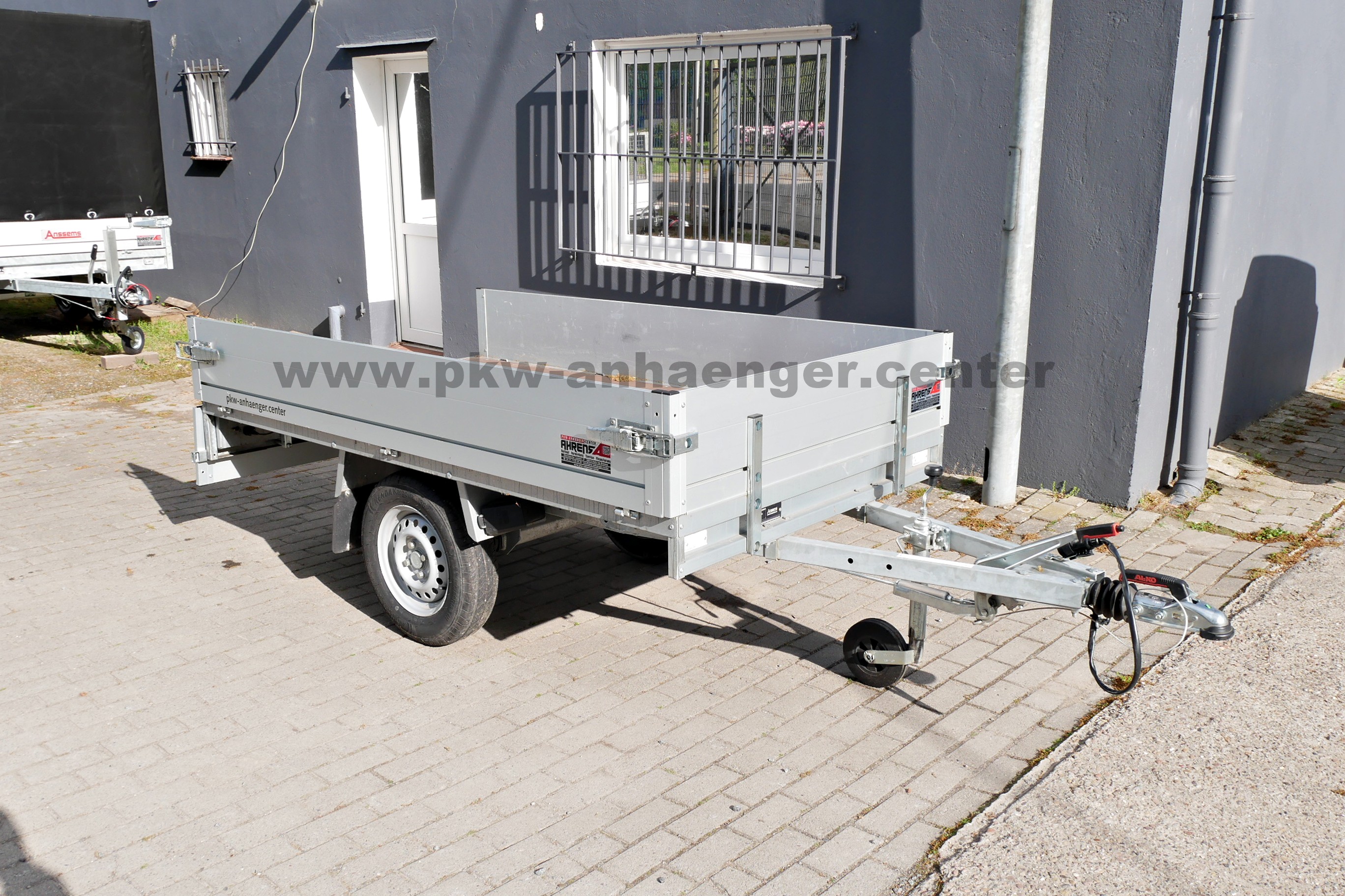 GEBRAUCHTER Anssems PLTB 1000 231x132 Pritschenhochlader abgelastet auf 750kg Gesamtgewicht