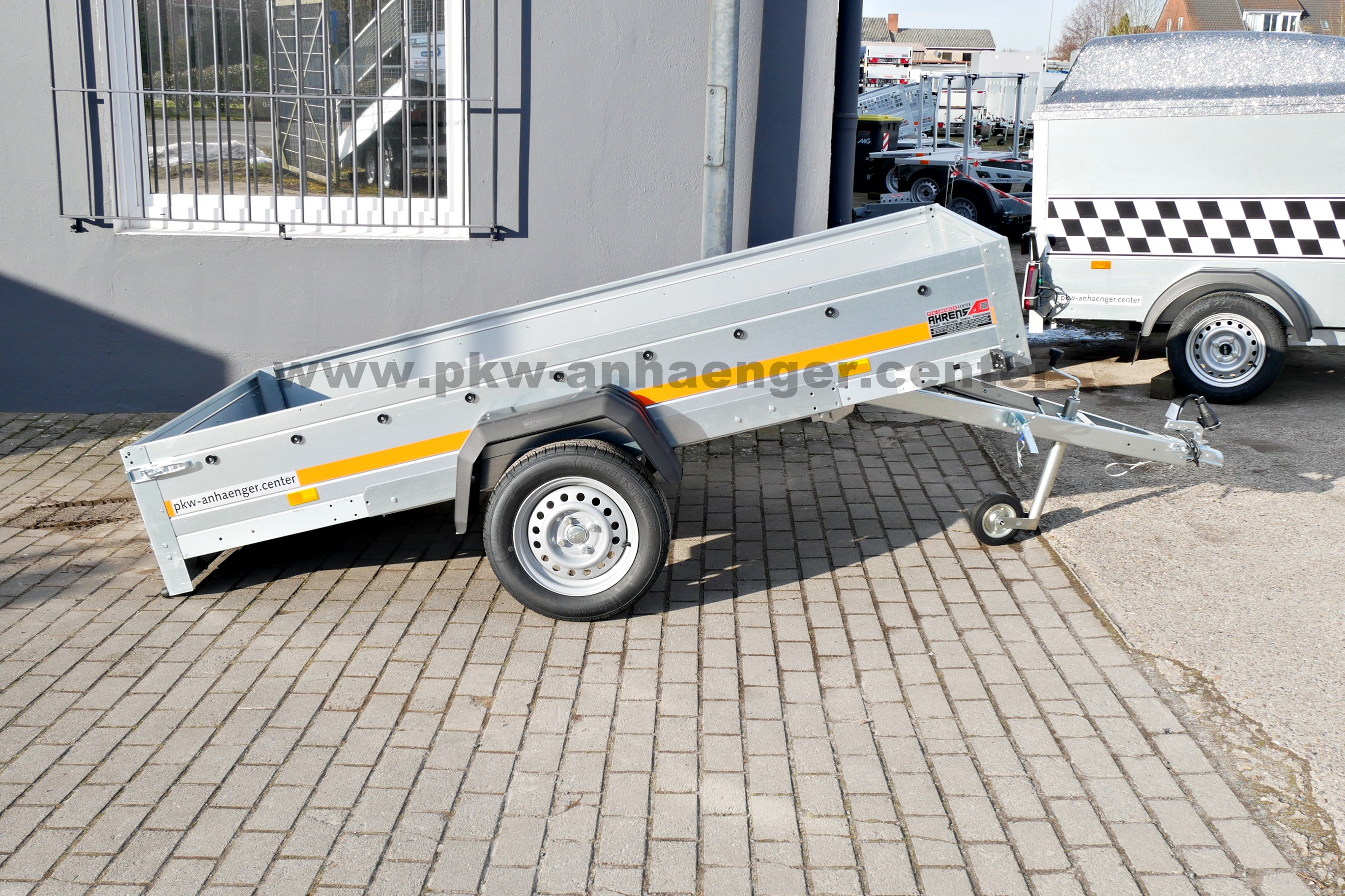 TEMARED ECO 2612 KIPP 750kg 264x126x30cm abklappbare Deichsel Pkw Anhänger