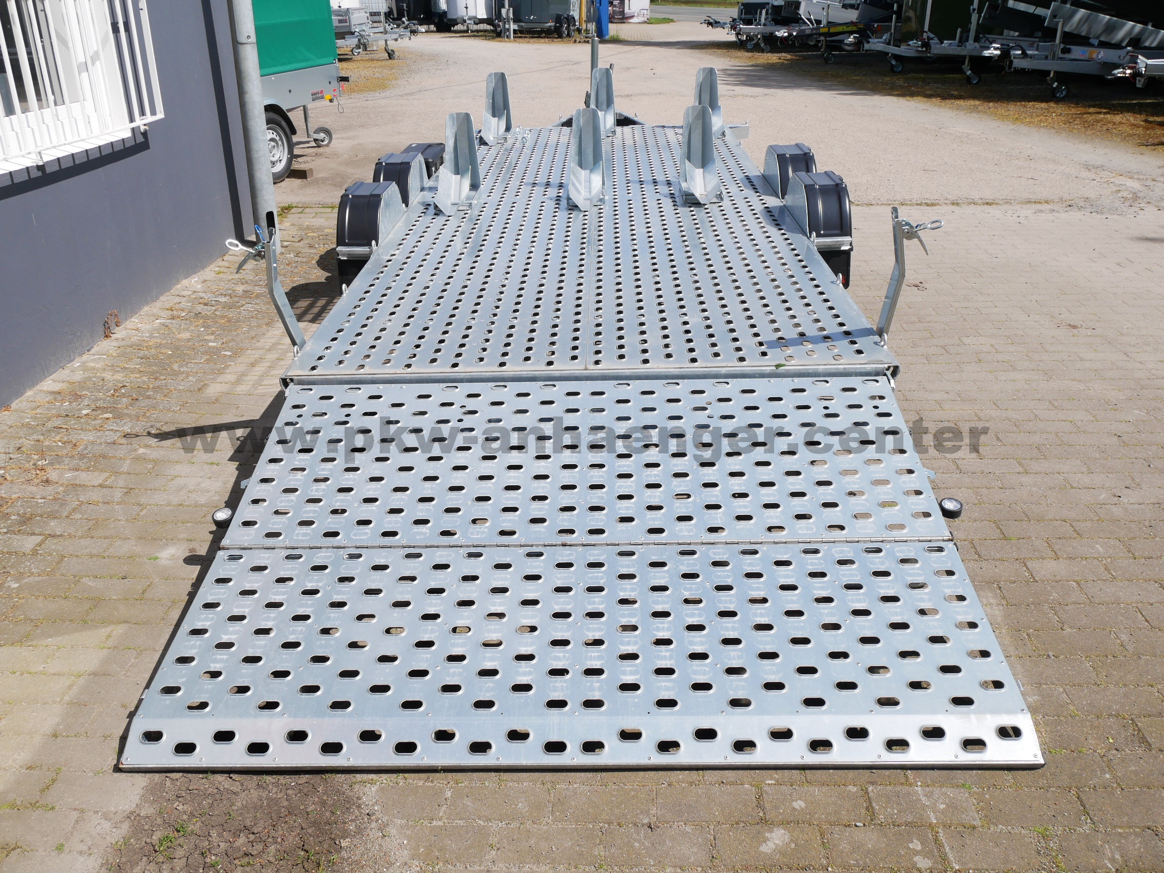 aVE-2700-MOTOVAN-6er-Motorrad-7