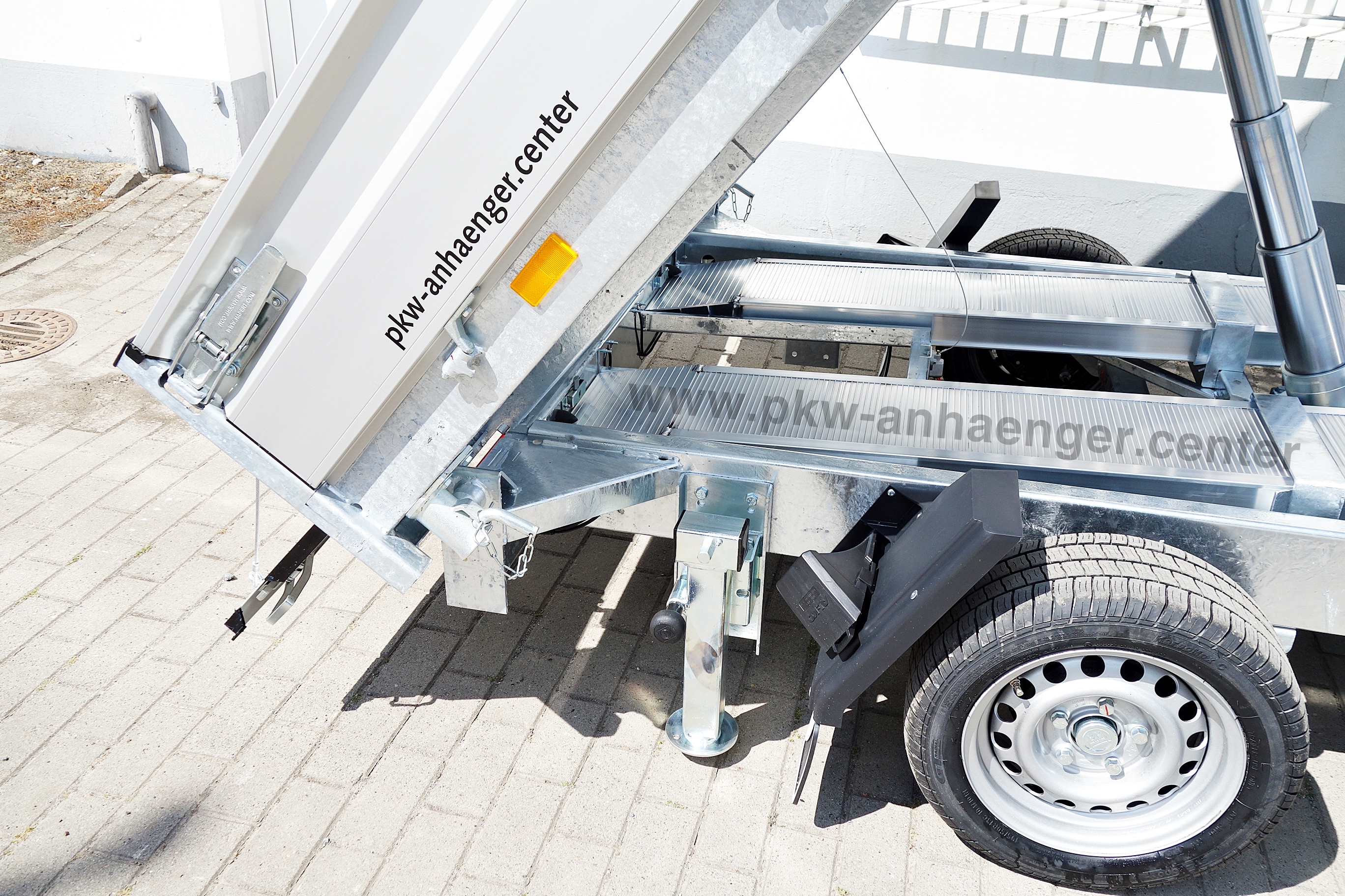 A-HA-2700-305x180x30-Ferro-Schienen-St-t-18-w