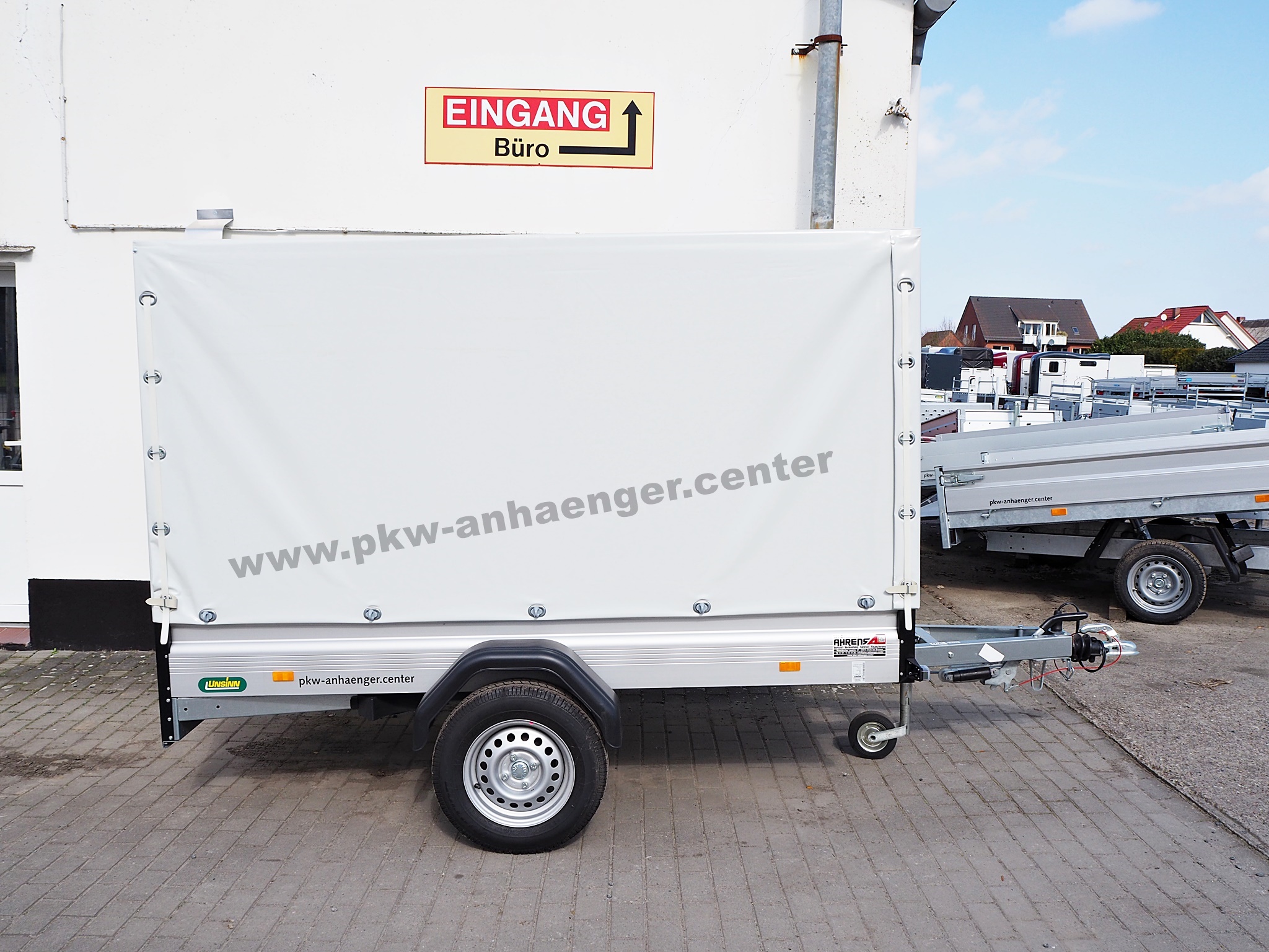 a-UN-1300-250x126x150-WEB14-PG-lichtgrau-2