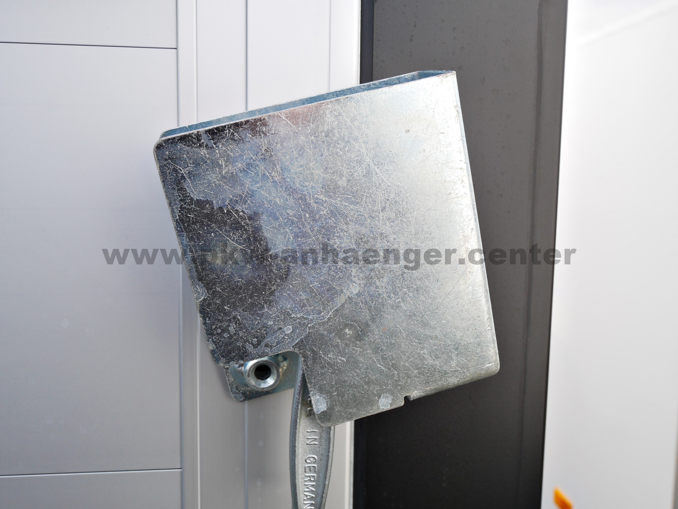 aCHCZ001111-Schloss-f-r-Winkelhebel-3