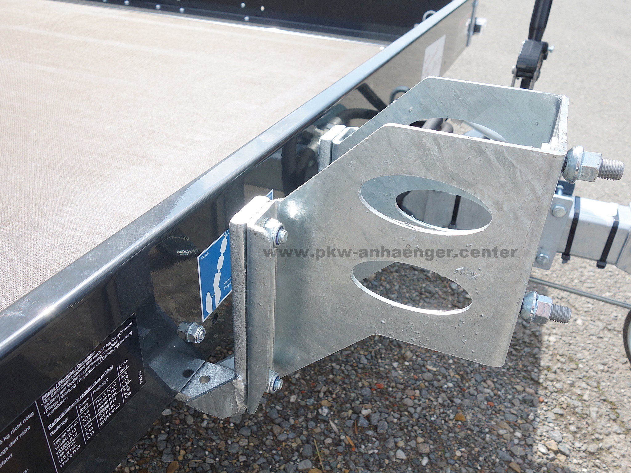 a-UN518140-Ersatzradhalter-AS-2