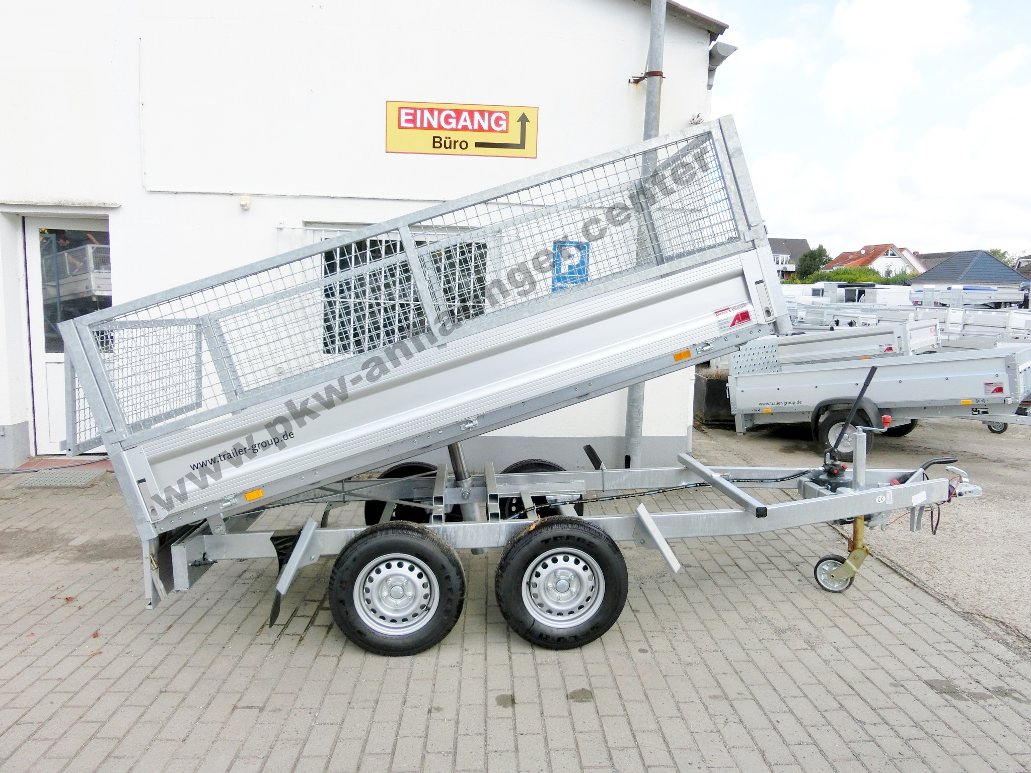 a-UN-WEB32-Wellgitter-2 Rückwärtskipper Unsinn WEB32 mit Gitteraufsatz