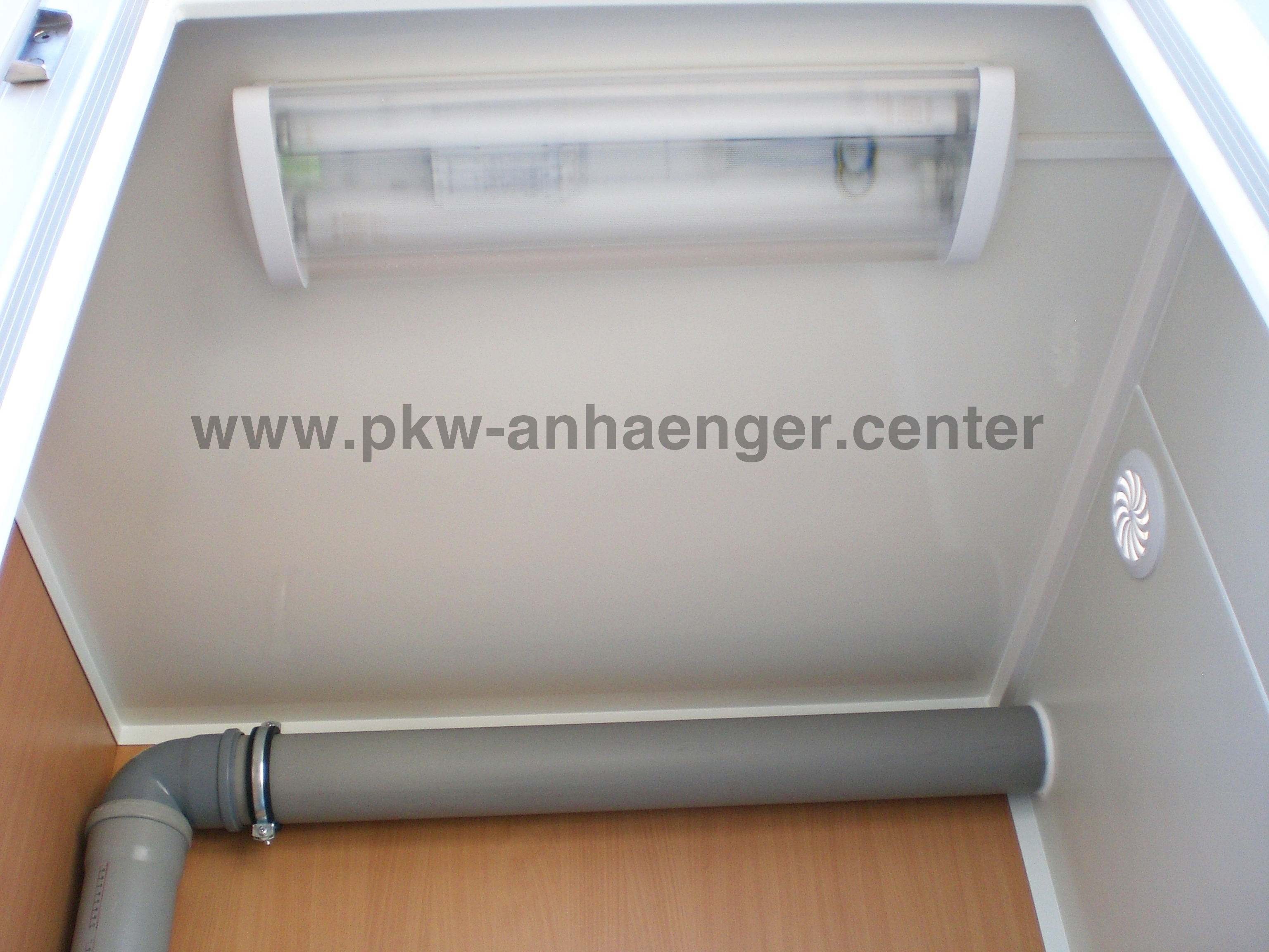 a-Mobi-3201-15-wW8tXy8uxQlBpB