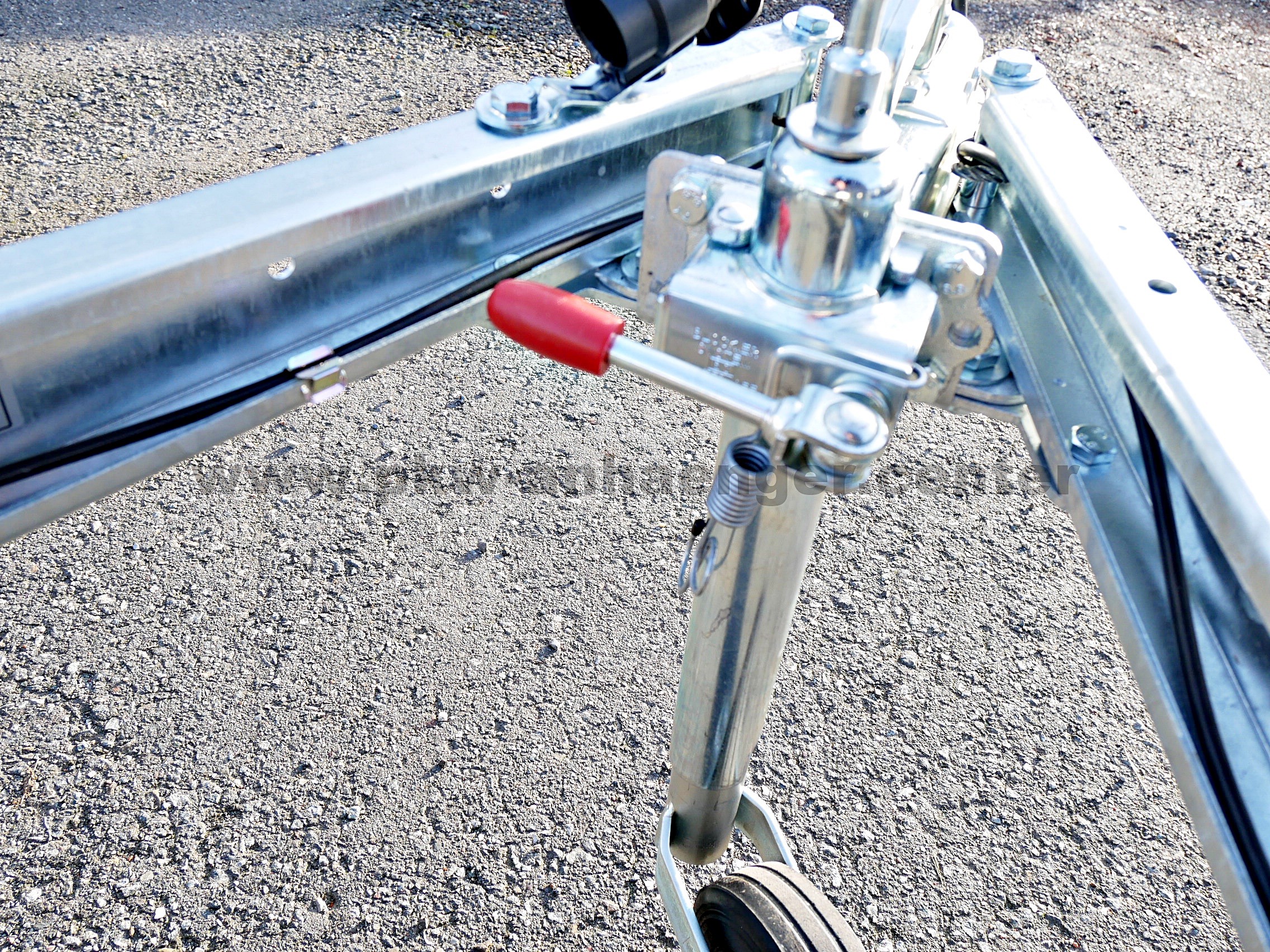 aWheely-Wohnmobil-Anh-nger-Fahhrad-Roller-8