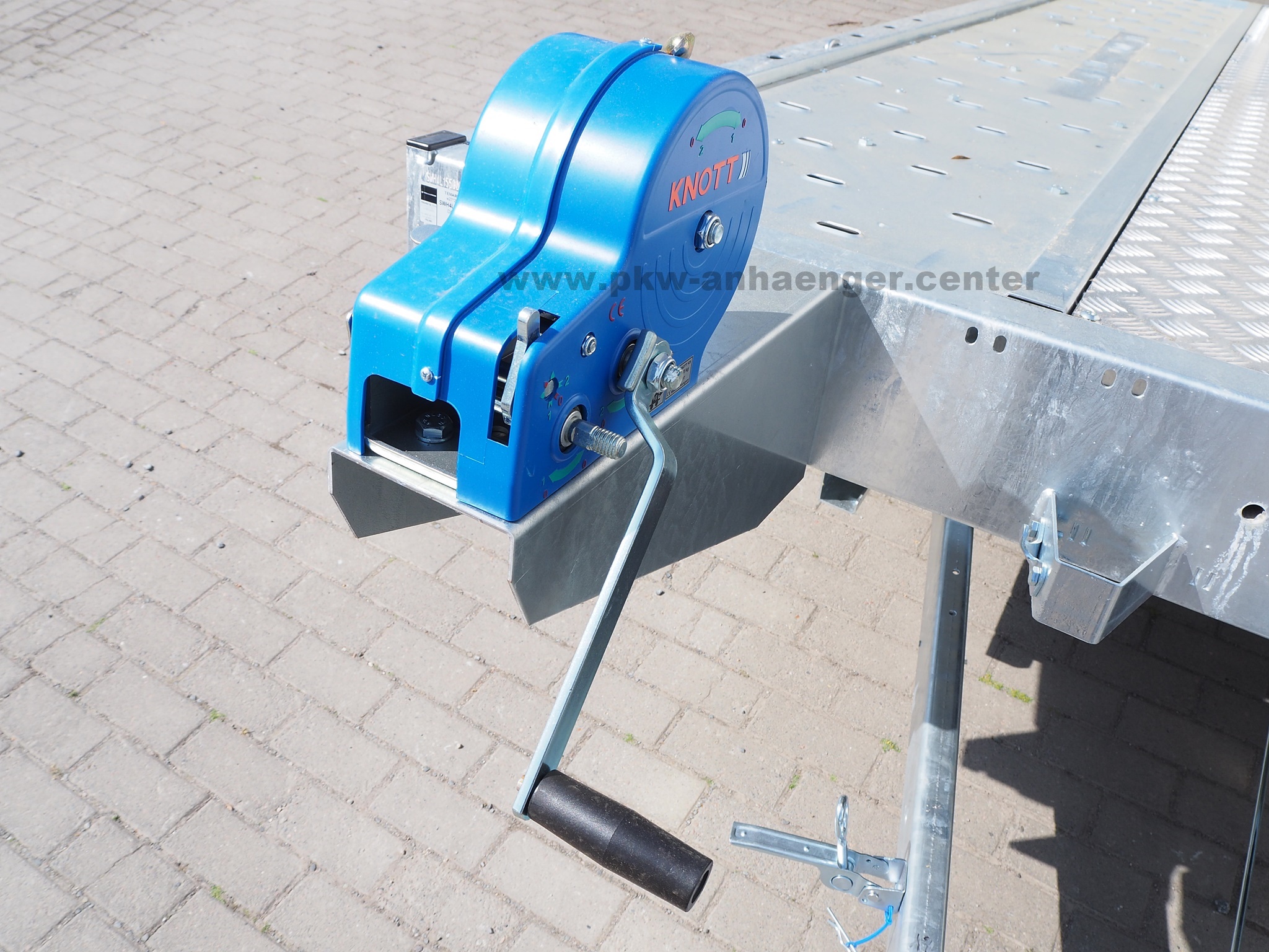 a-TE-2700-400x200-4020S-Aluboden-11