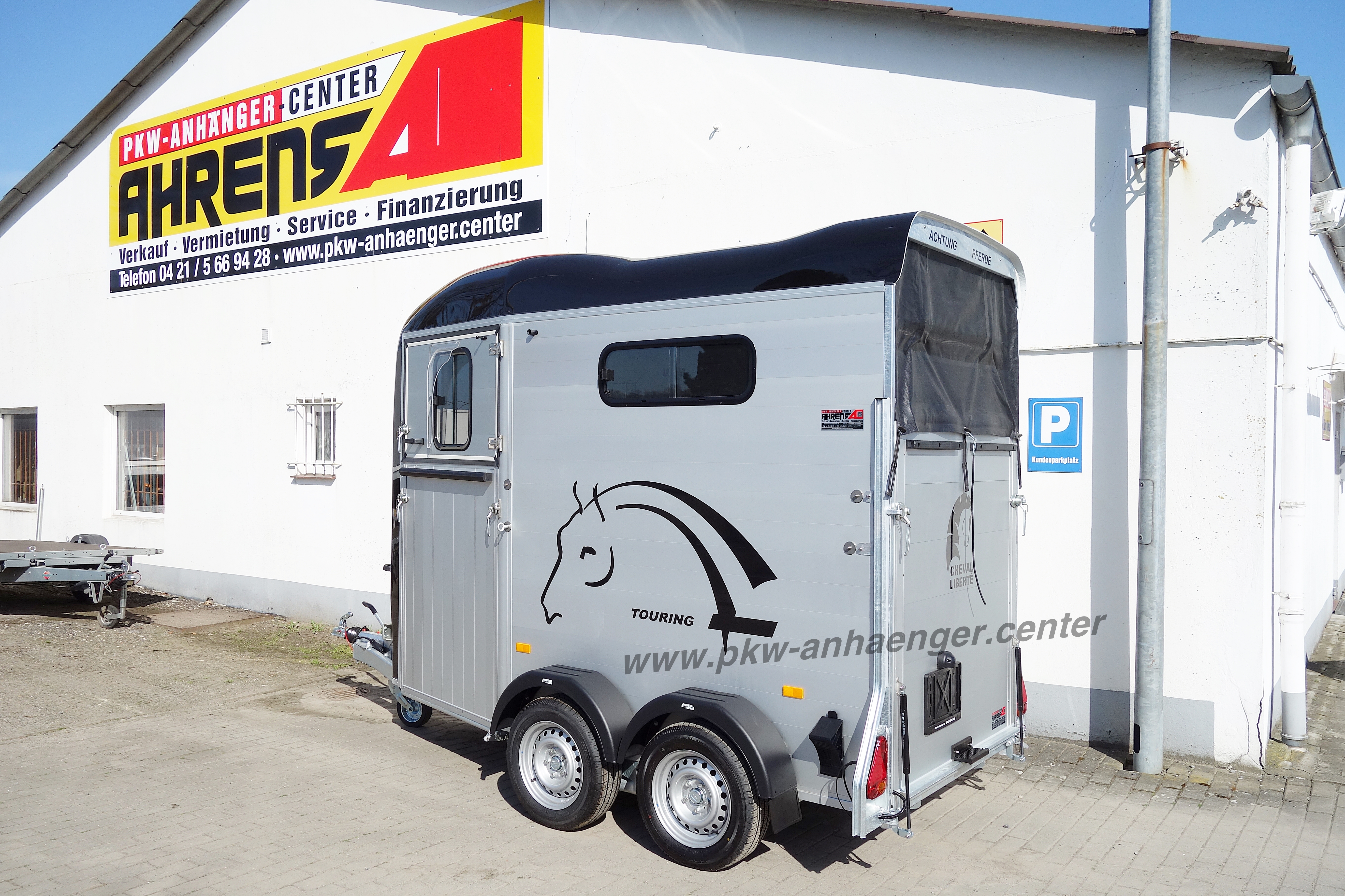 A-Touring-One-schwarz-3