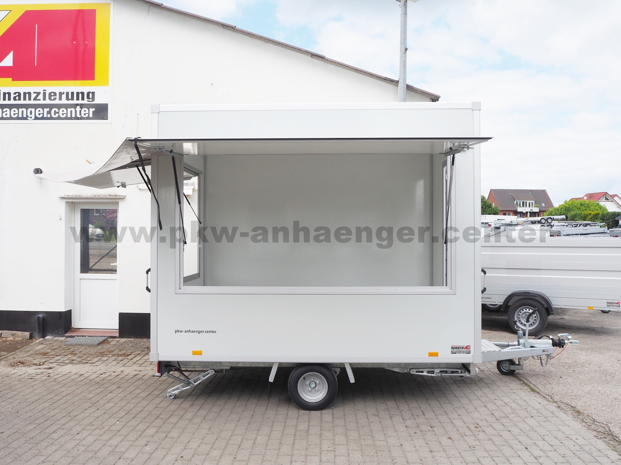 aSELLERH-1300-300x200x230-2x-Klappe-Planendreieck-6