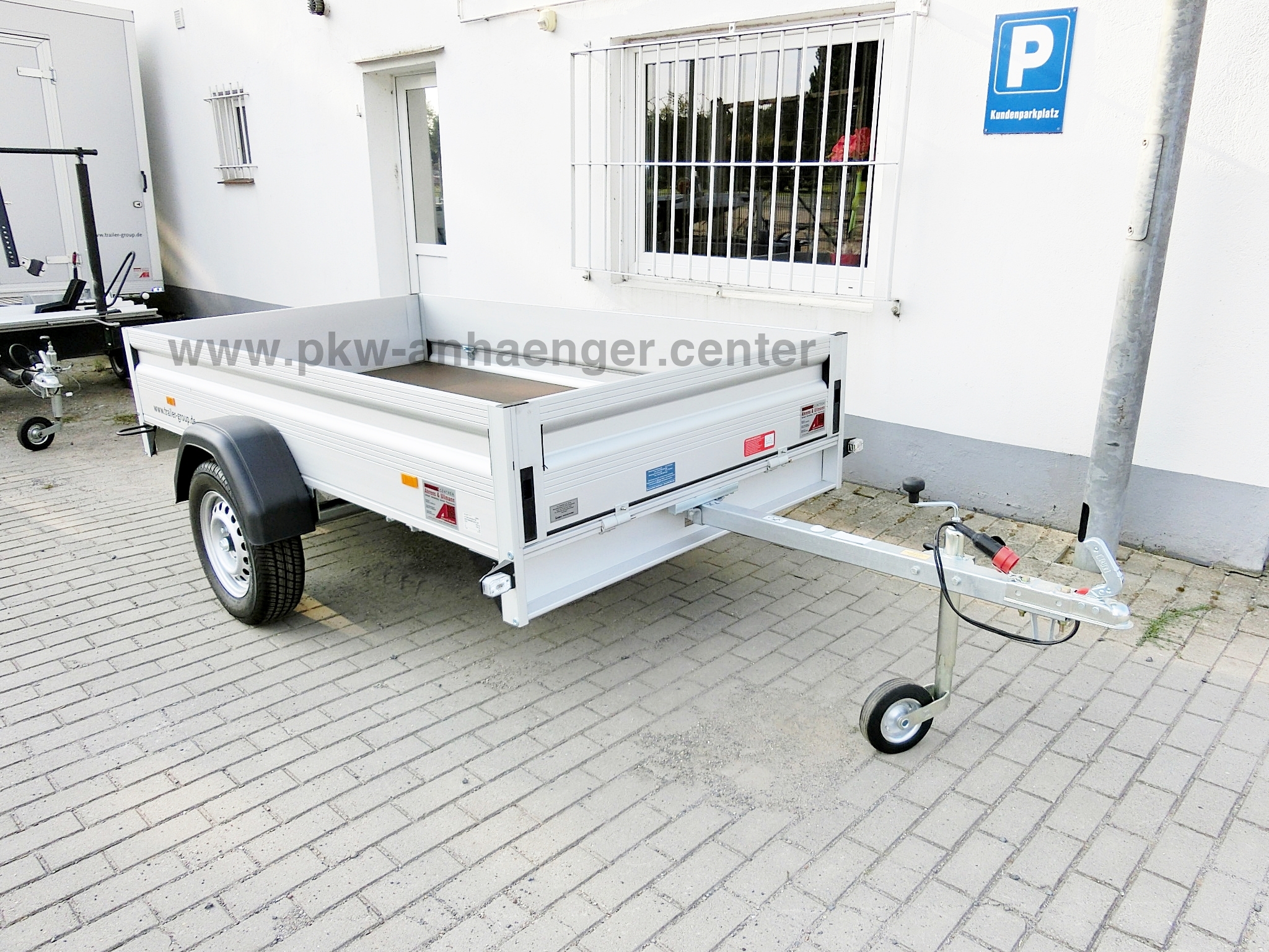 a-UN-750-250x140-100kmh-Klappe-vorne-1-w Aluanhänger 750kg Unsinn K825-13-1400