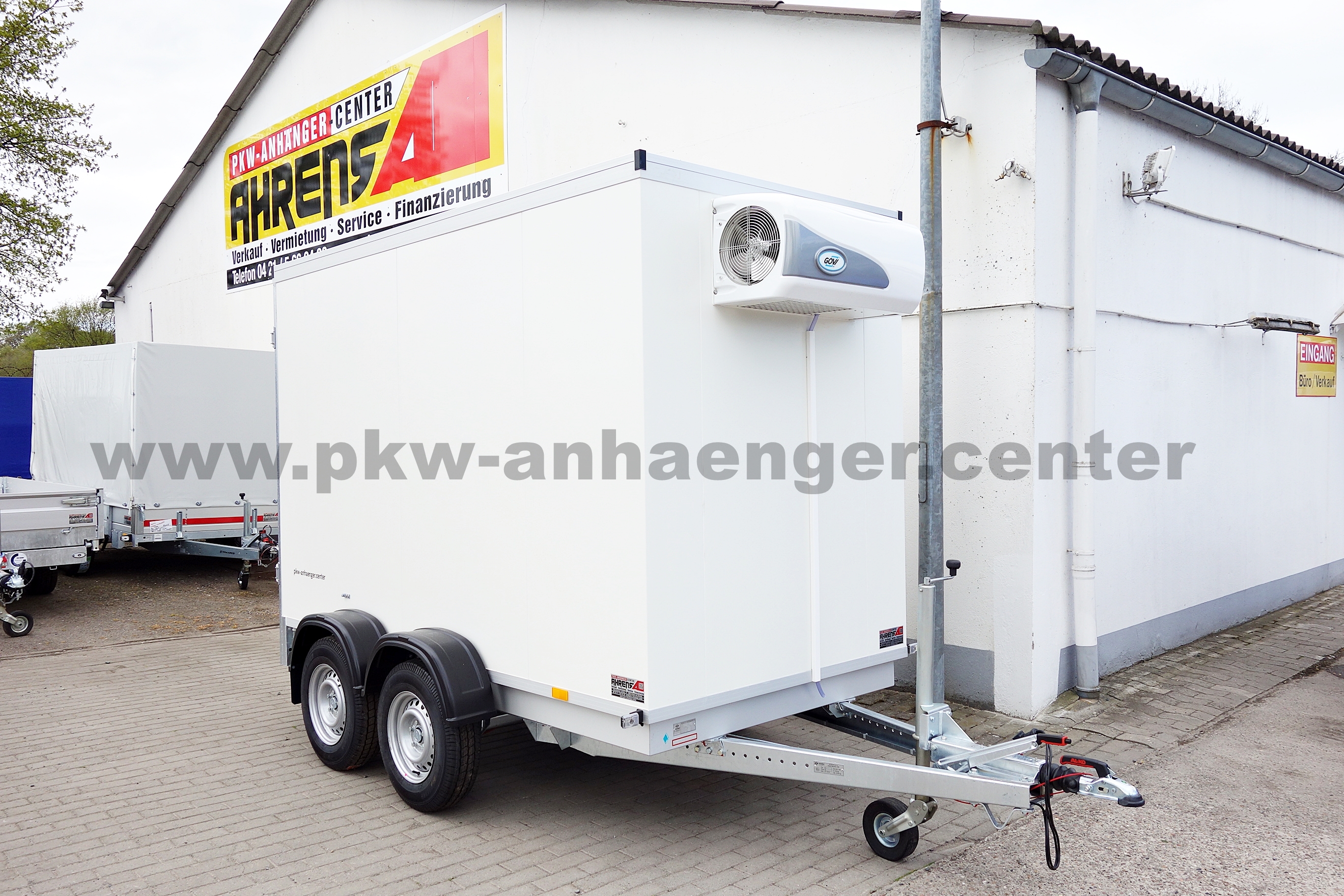 a-VE-2700-299x146x193cm-K-hlanh-1 Vezeko 2700kg 299x146x193cm Kühlanhänger +6°c