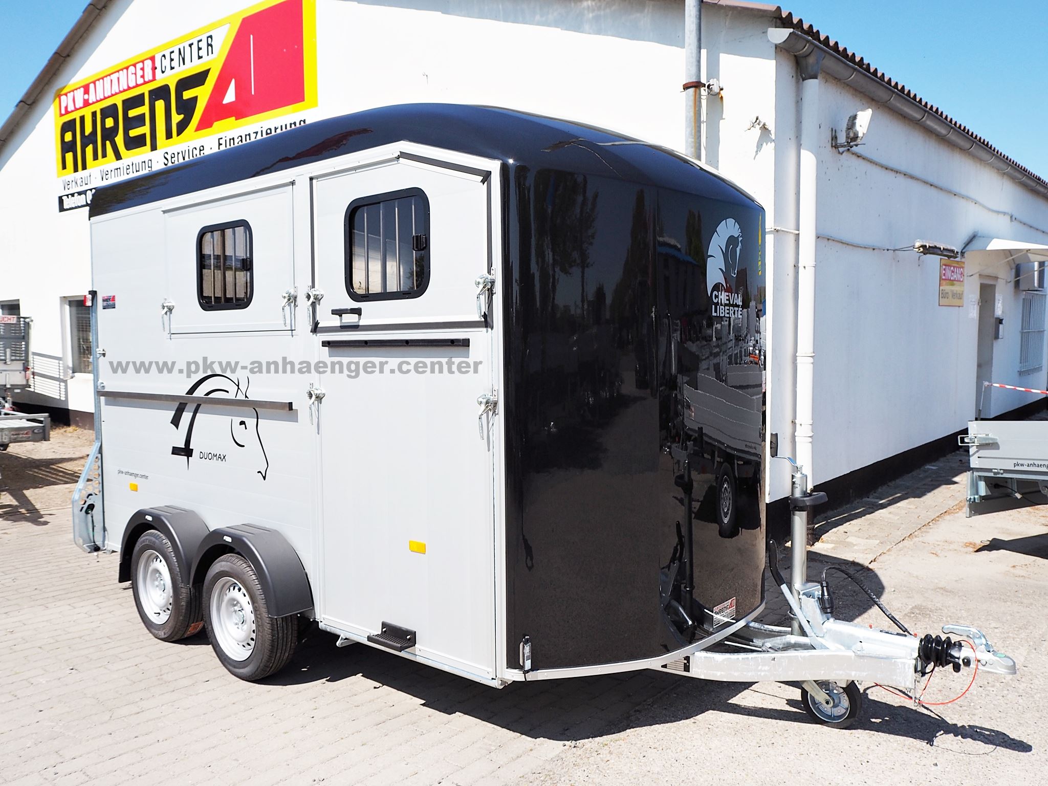 a-CH-Duomax-schwarz-1