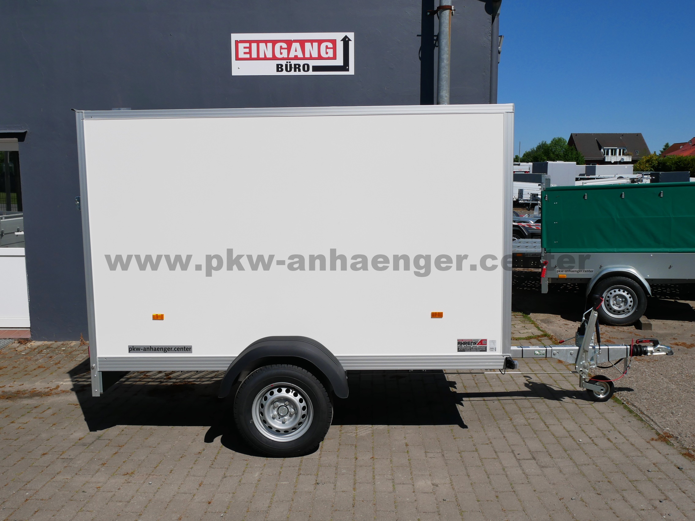 aUN-1300-255x128x154-WEB42-2