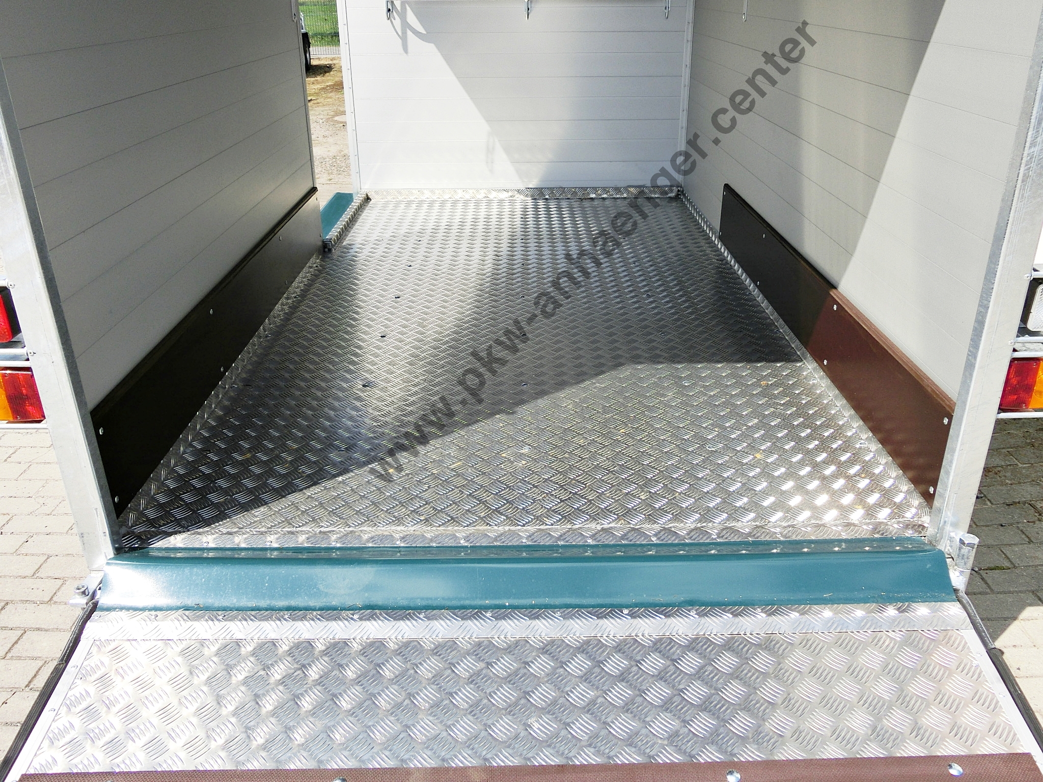 a-VE-Viehanh-nger-9-w