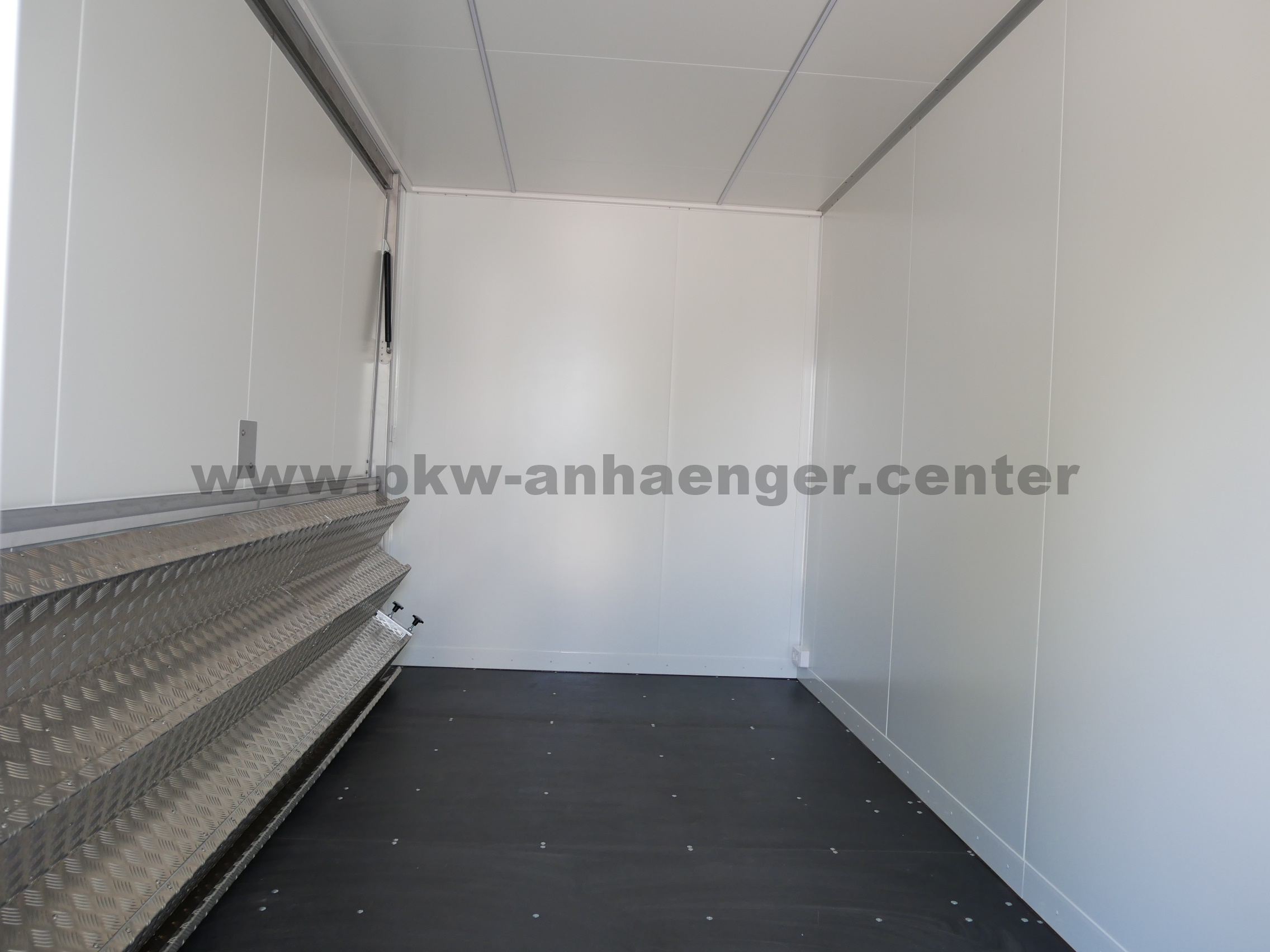 aVE-Promotion-449-11