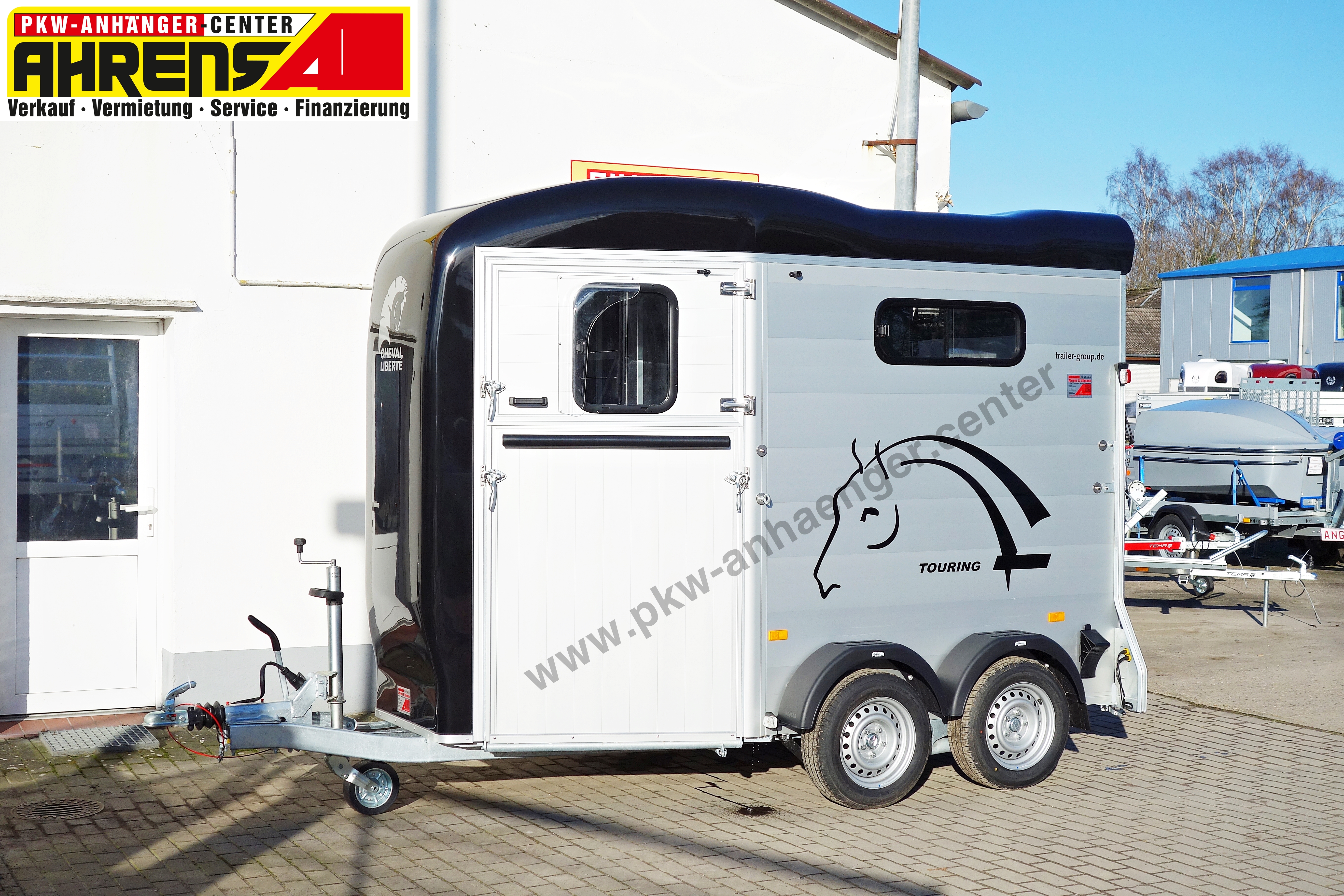 a-CH-Touring-Country-schwarz-1-w