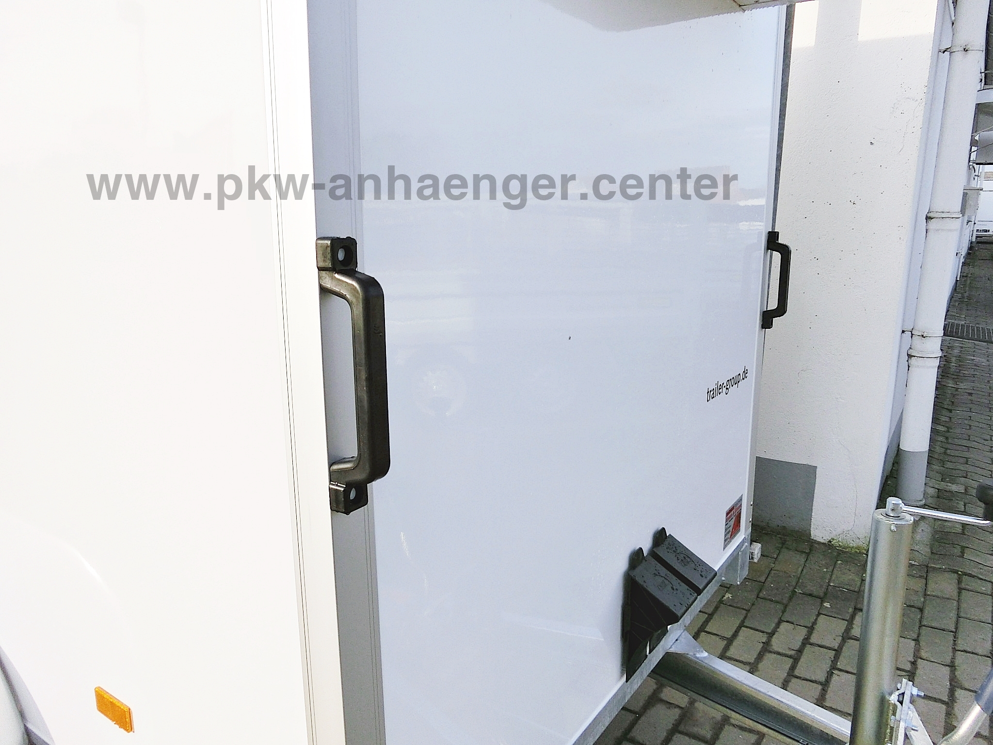 a-HA-2000-296x145x175-K-hl-9