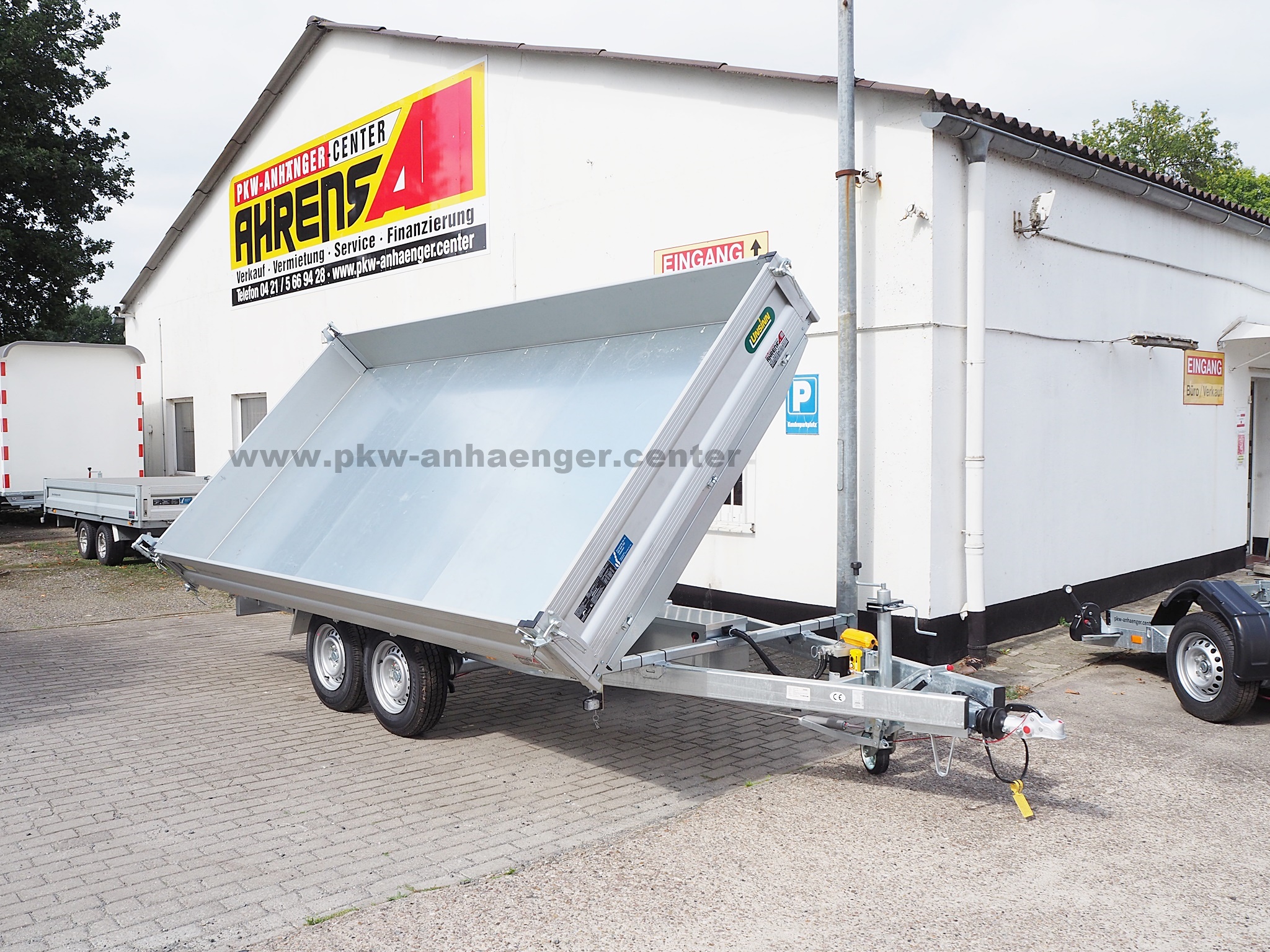 a-UN-3500-426x204x35cm-UDK-12