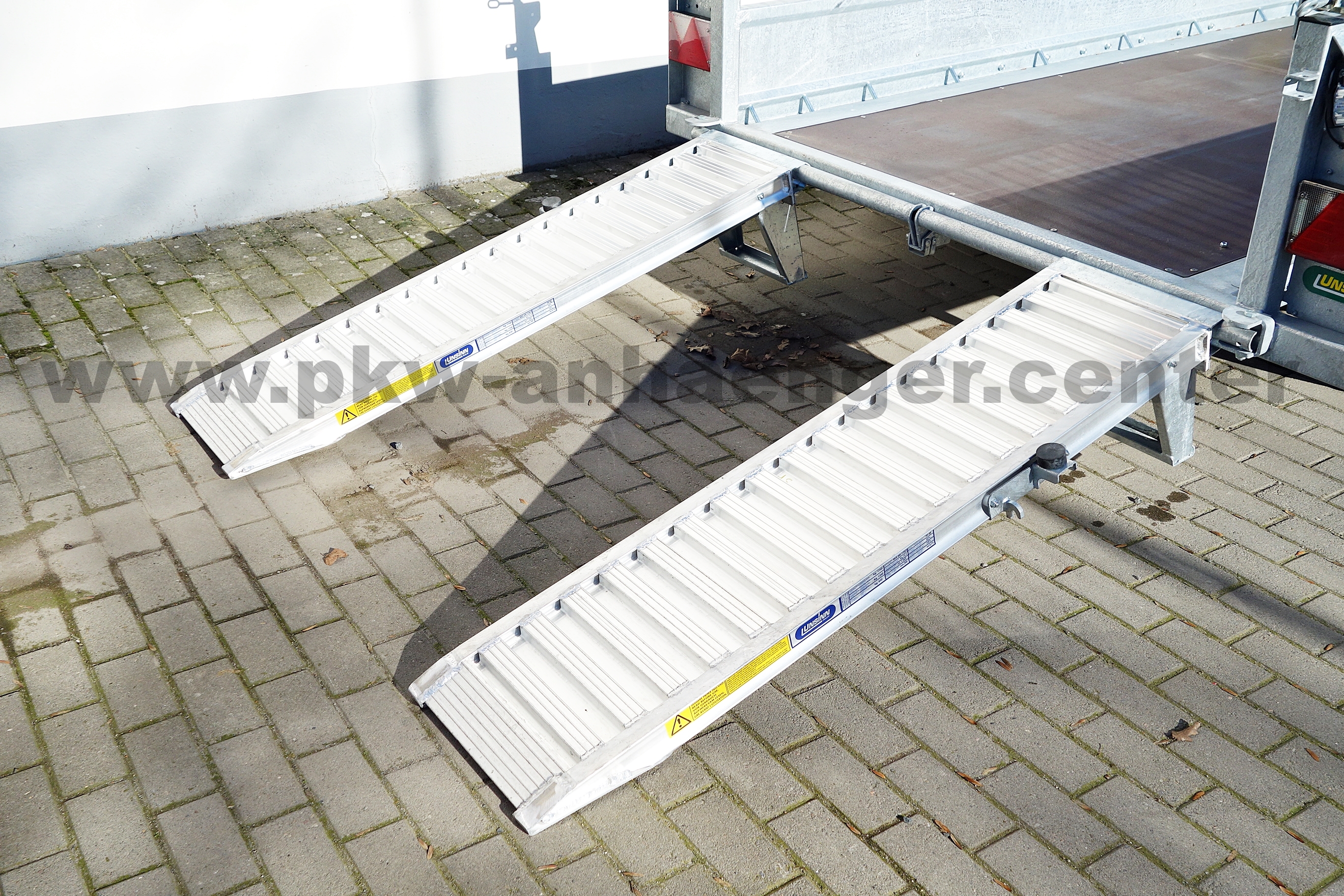 a-UN-2600-300x150-Baumasch-7