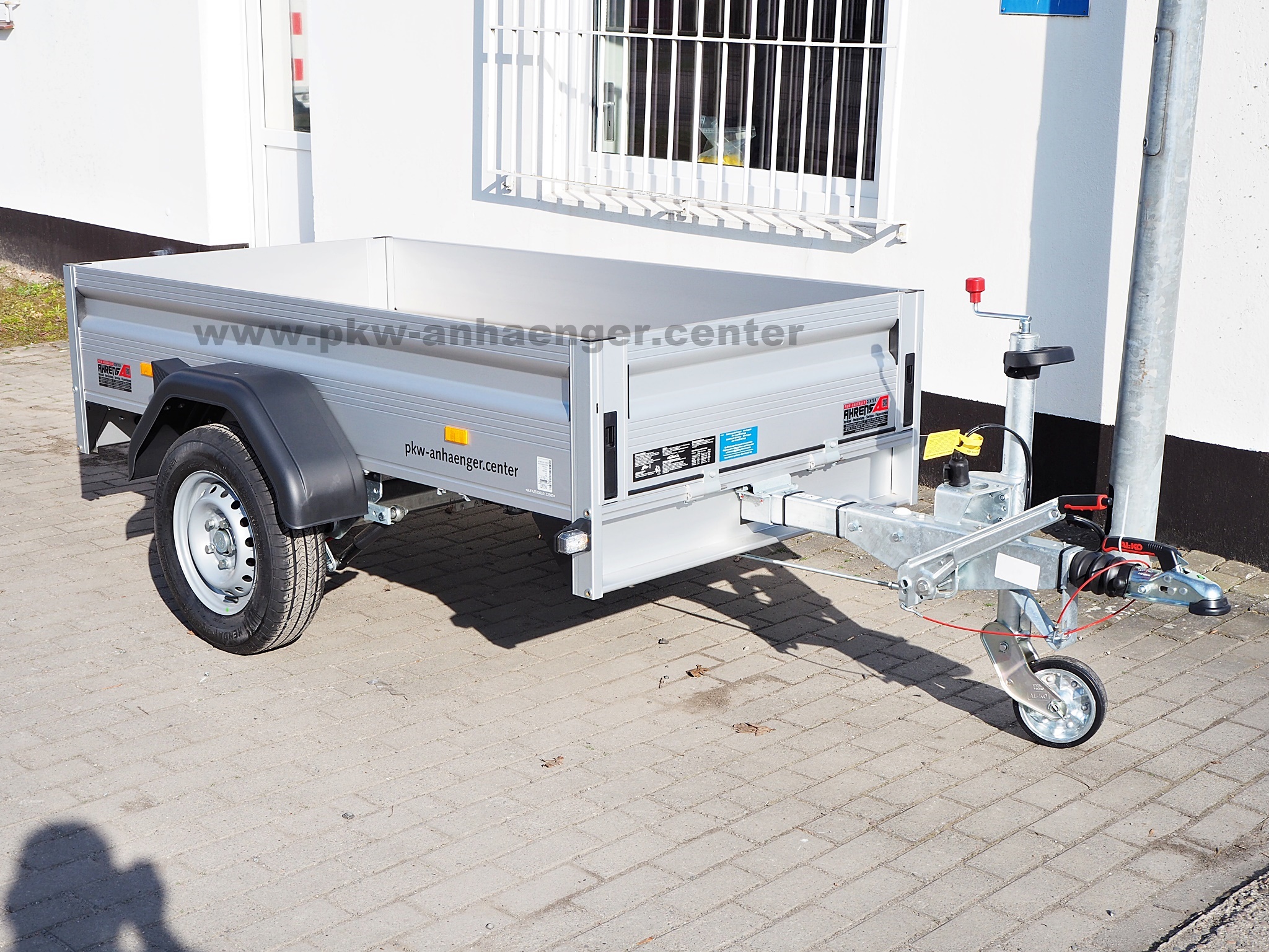 a-UN-1000-210x110x35-1 UNSINN UT2111-10-13 1000kg 210x110x35cm 100km/h Kastenanhänger