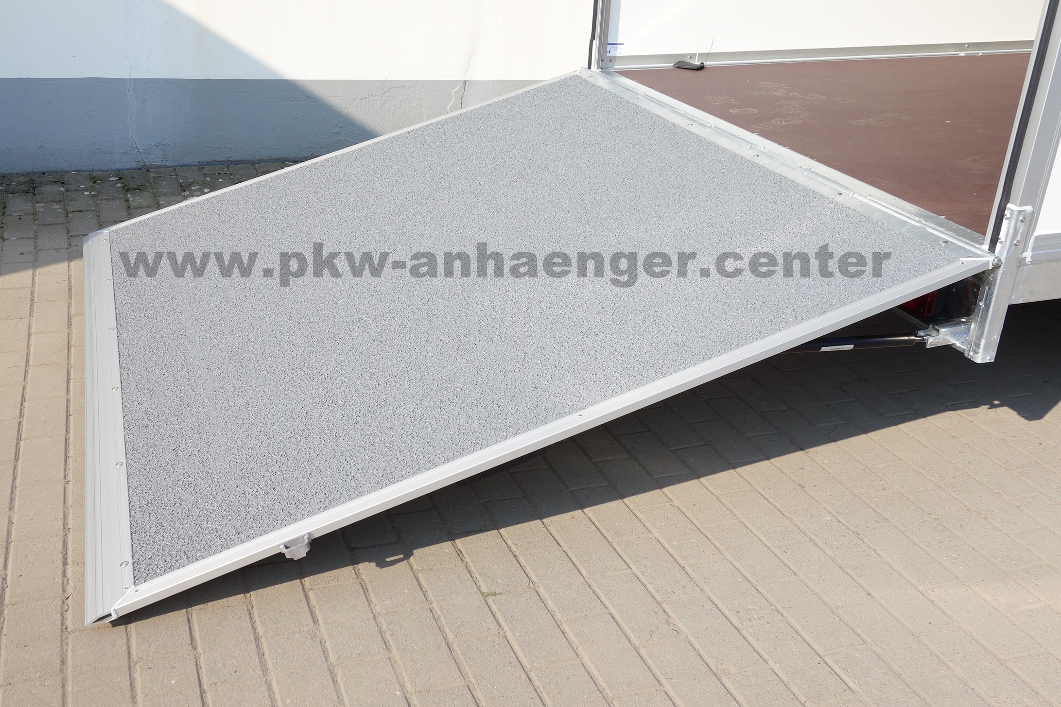 a-HA-AL-Auffahrklappe Auffahrklappe 180cm für Hapert Koffer 180cm Breite