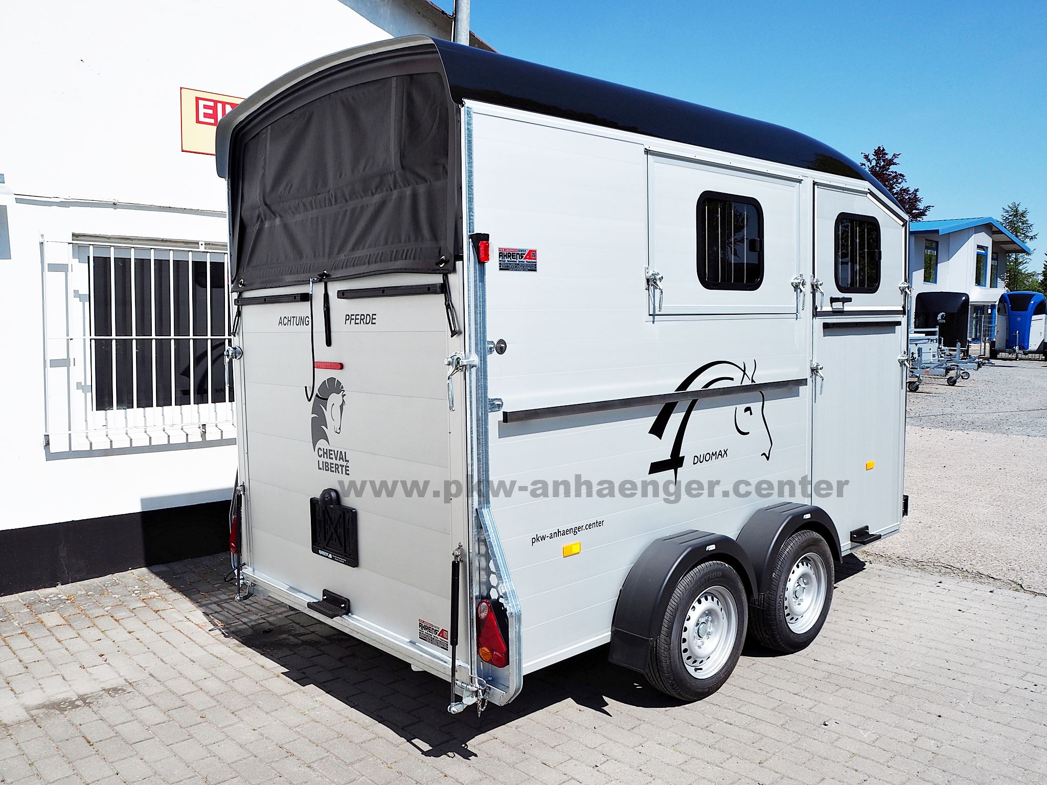 a-CH-Duomax-schwarz-3