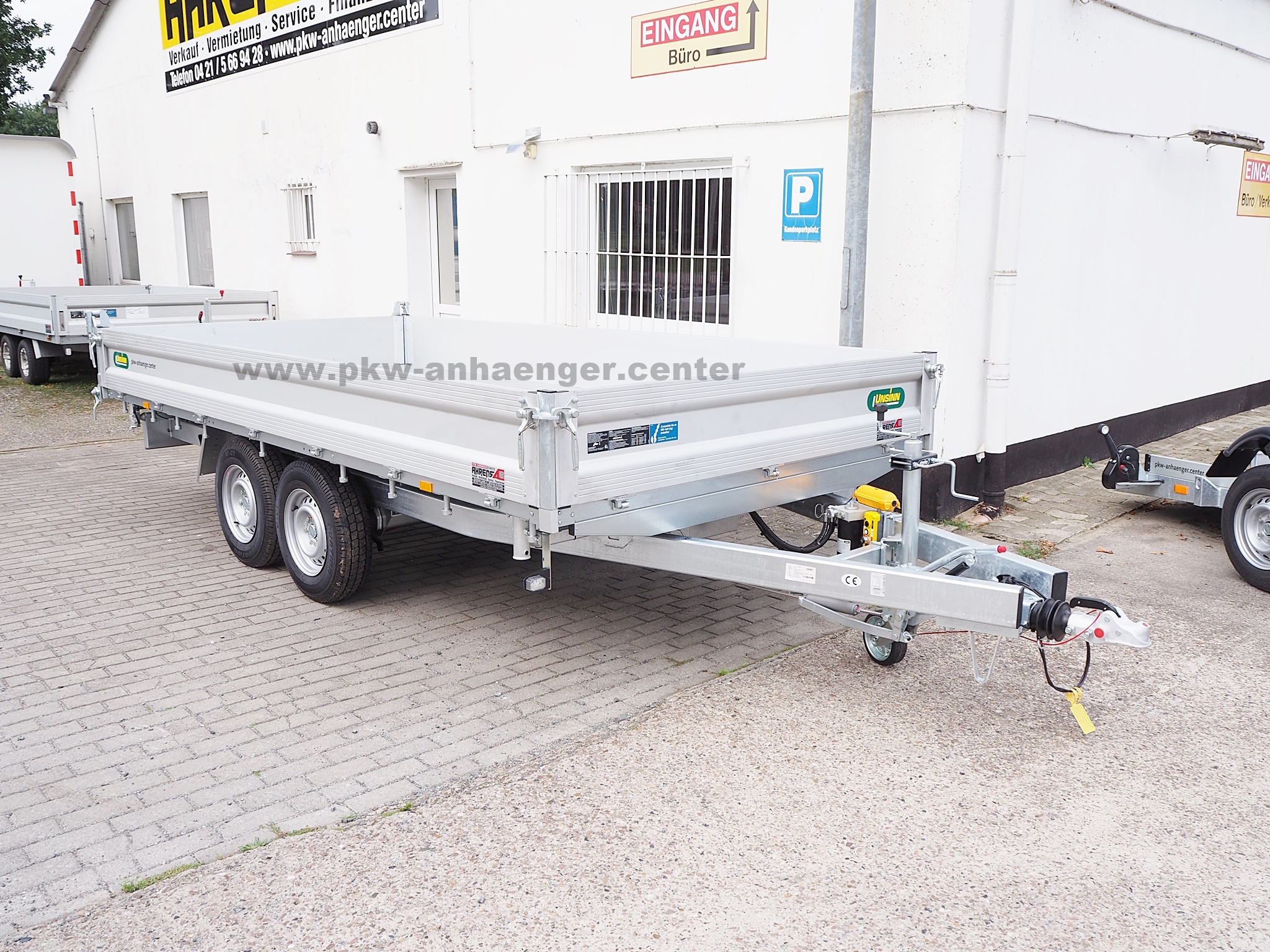 a-UN-3500-426x204x35cm-UDK-1