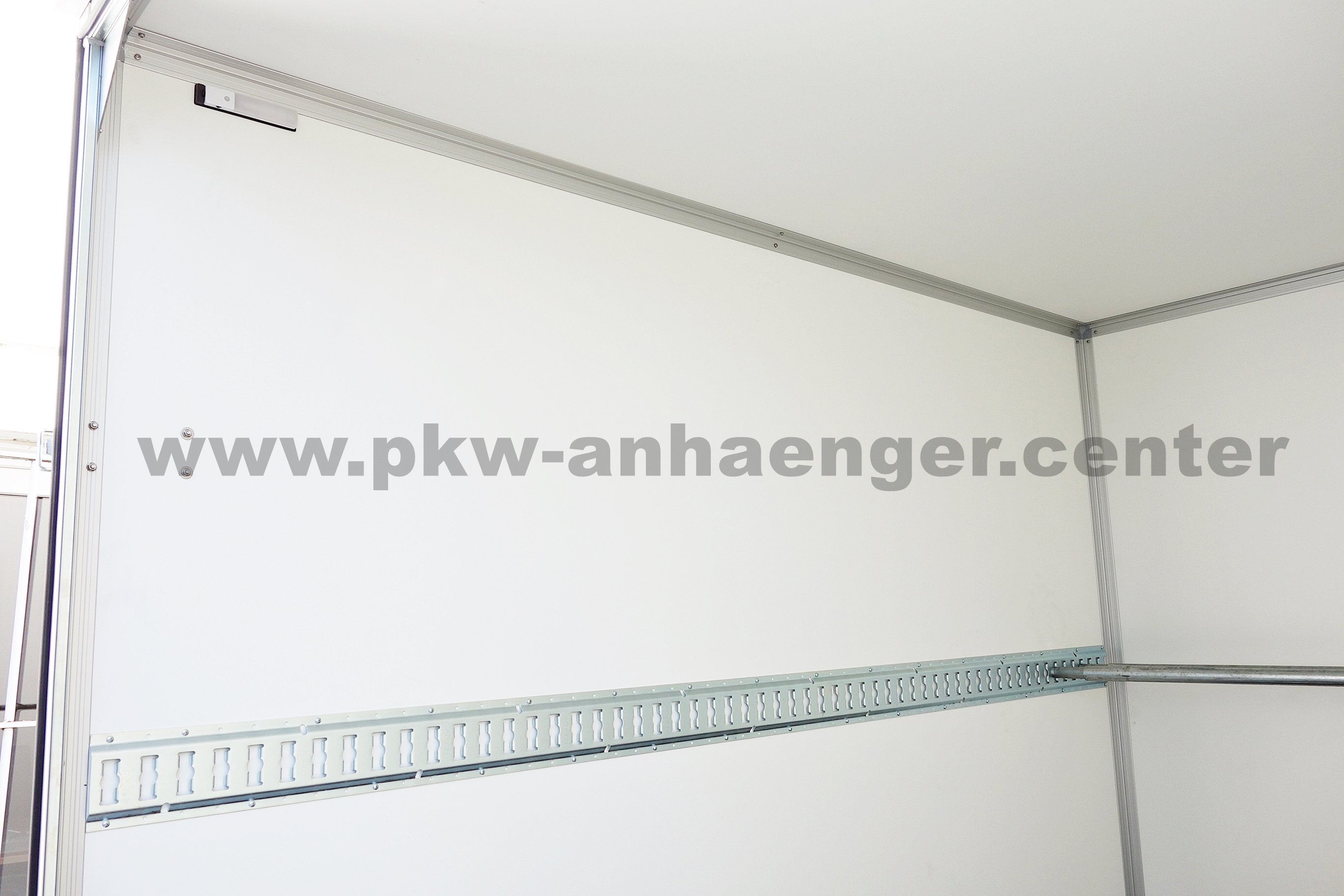 a-HA-2000-300x180x210-Auffahr-Anker-9