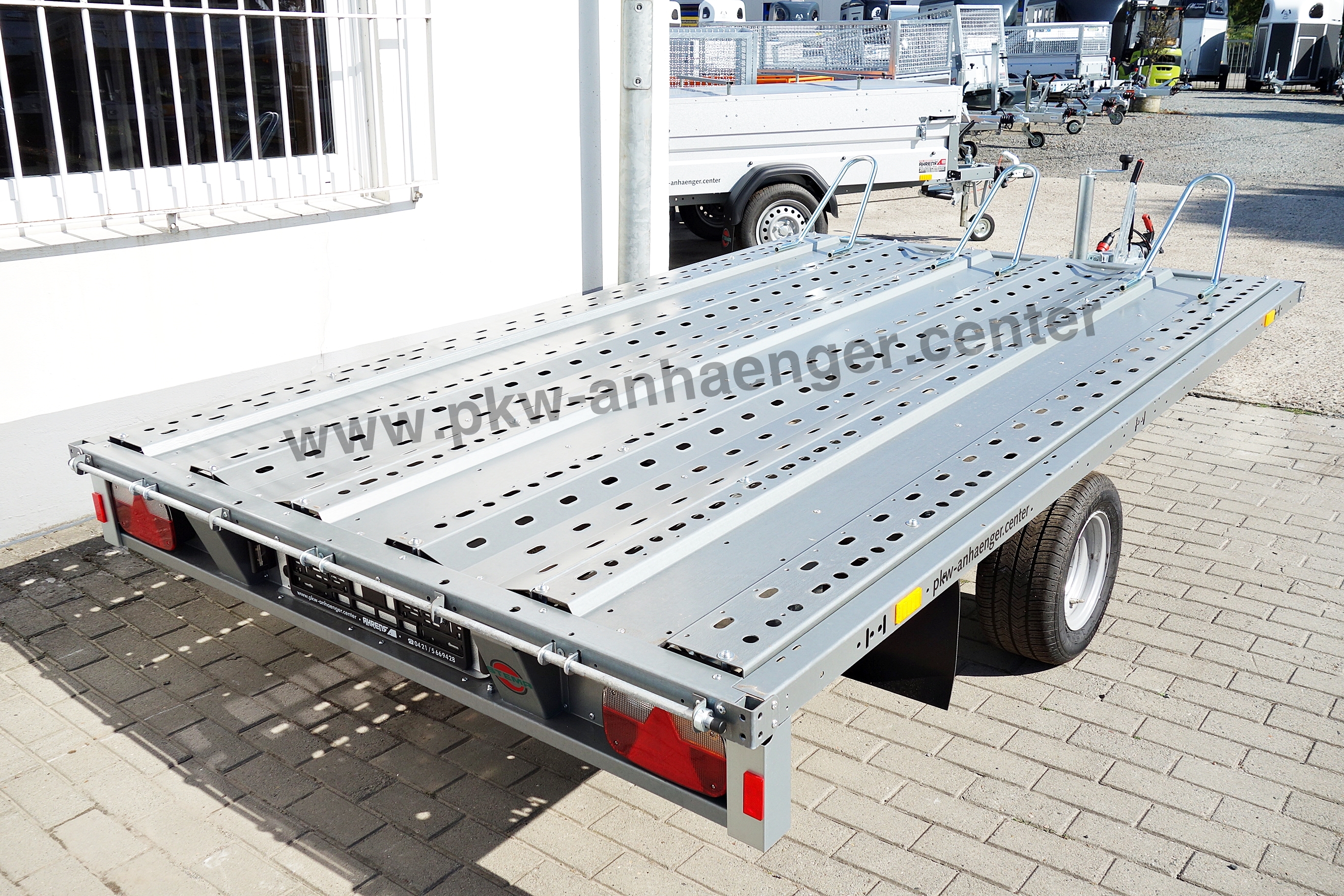 a-ST-1500-301x183-Hoch-Moto-4-w