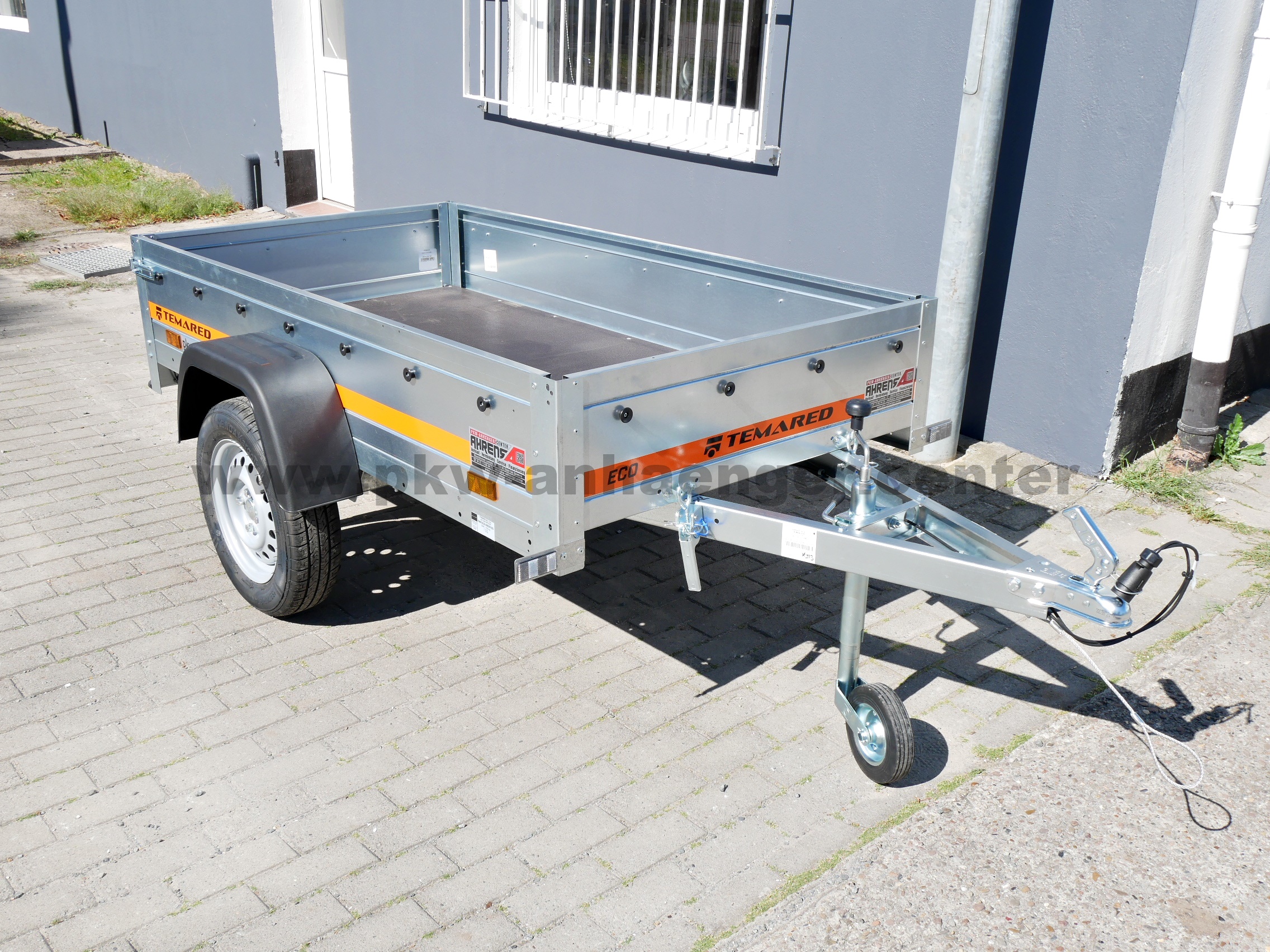 aTE-750-201x106x30-ECO-KIPP-1 TEMARED ECO 2010 KIPP 750kg 201x106x30cm abklappbare Deichsel Pkw Anhänger
