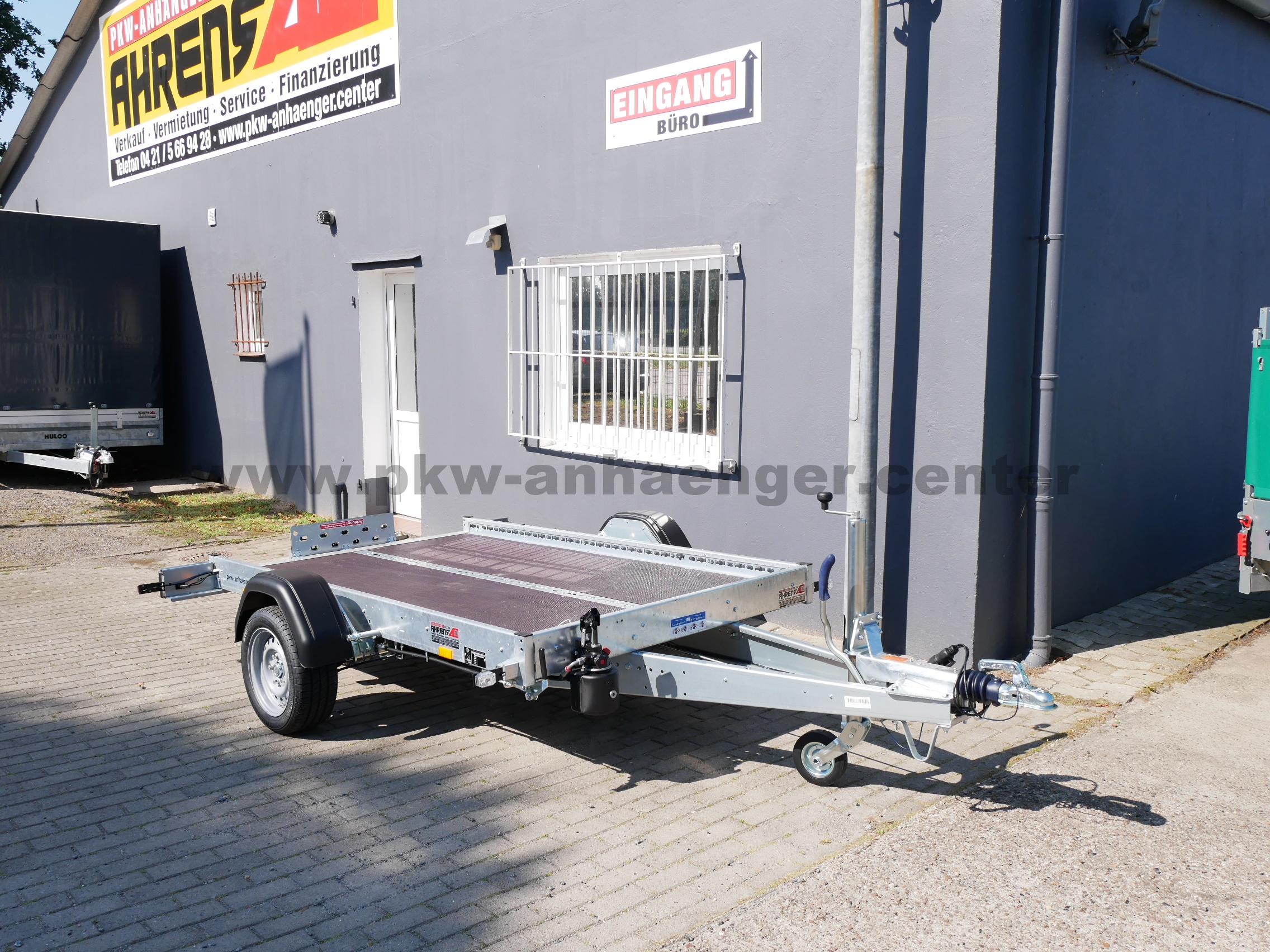 aST-1300-250x153-WOM-XT-1