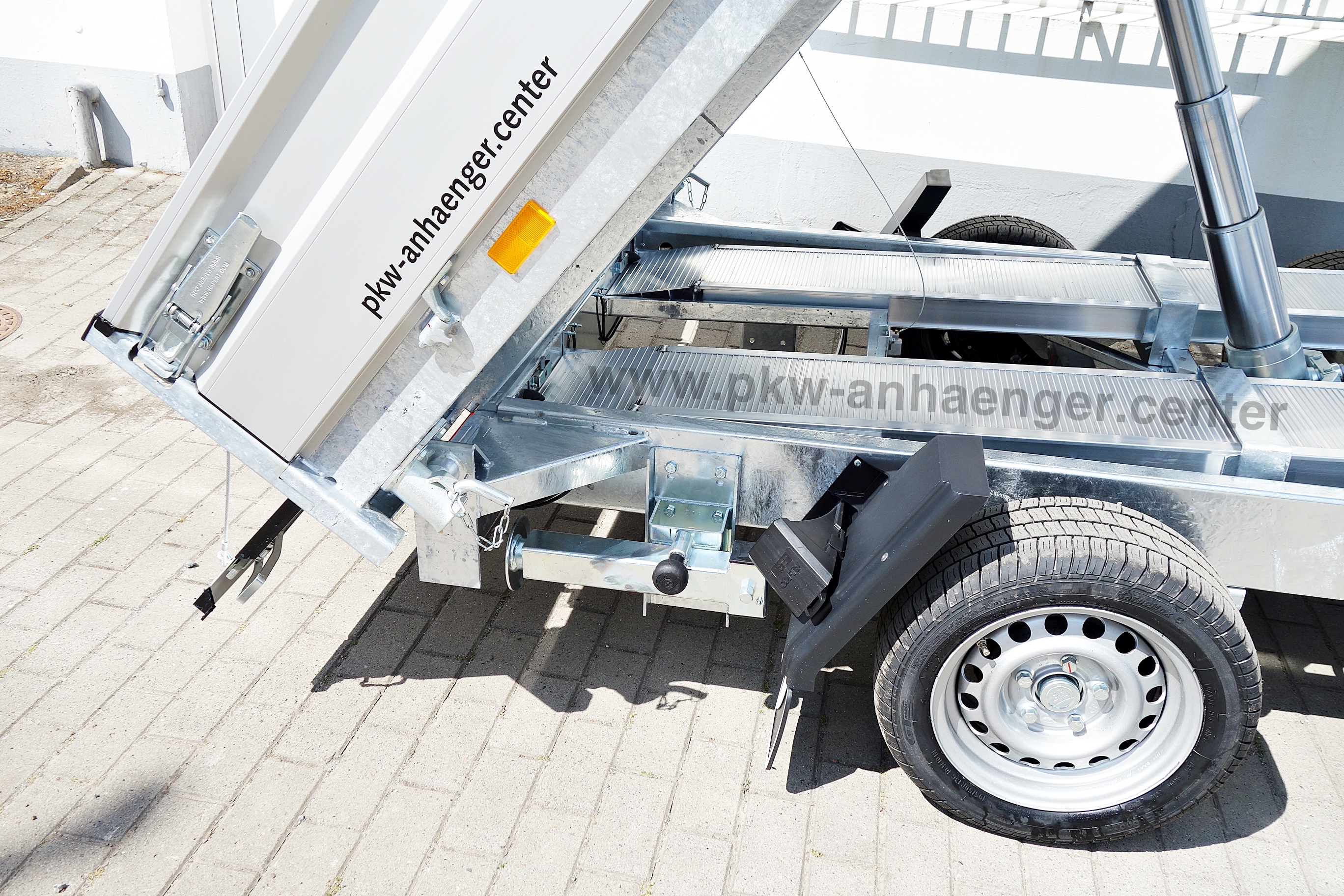 A-HA-2700-305x180x30-Ferro-Schienen-St-t-17-w