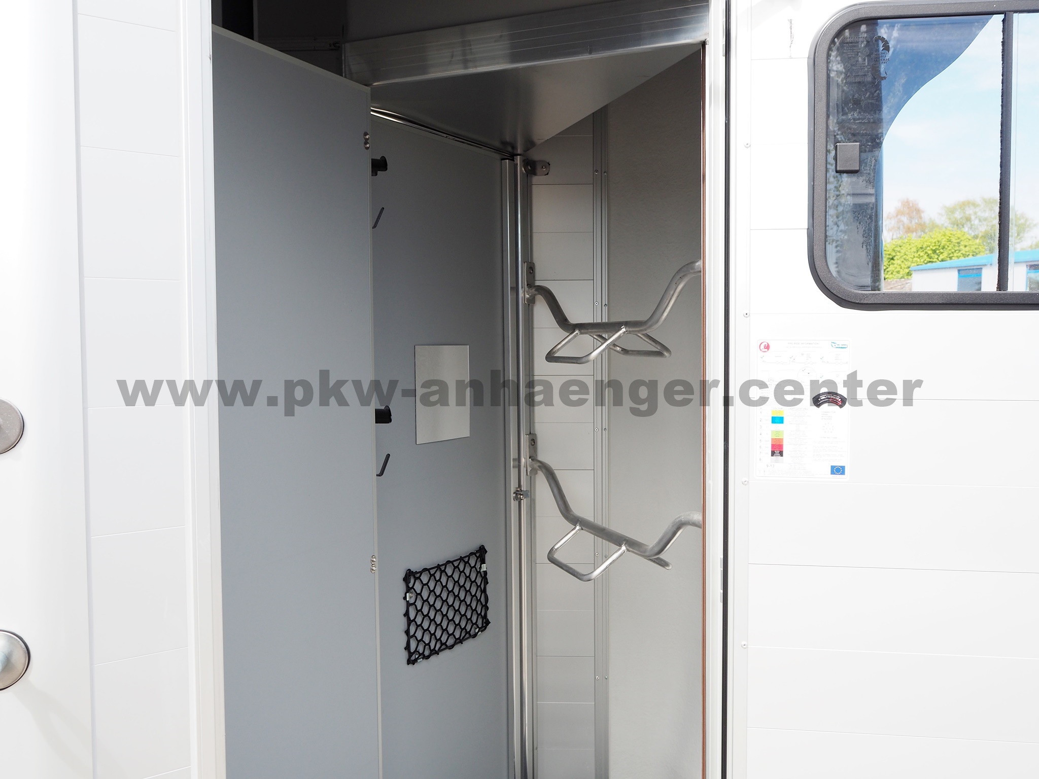 aCH-Touring-Jumping-New-schwarz-12