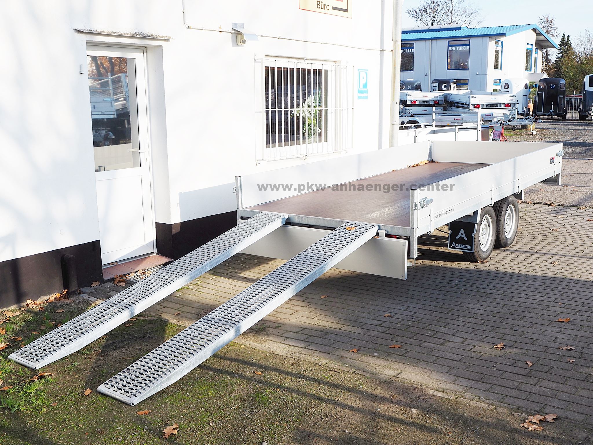 a-AN-2500-405x178x30-ASX-Schienen-6 Anssems ASX 2500 405x178 Hochlader mit Auffahrschienen