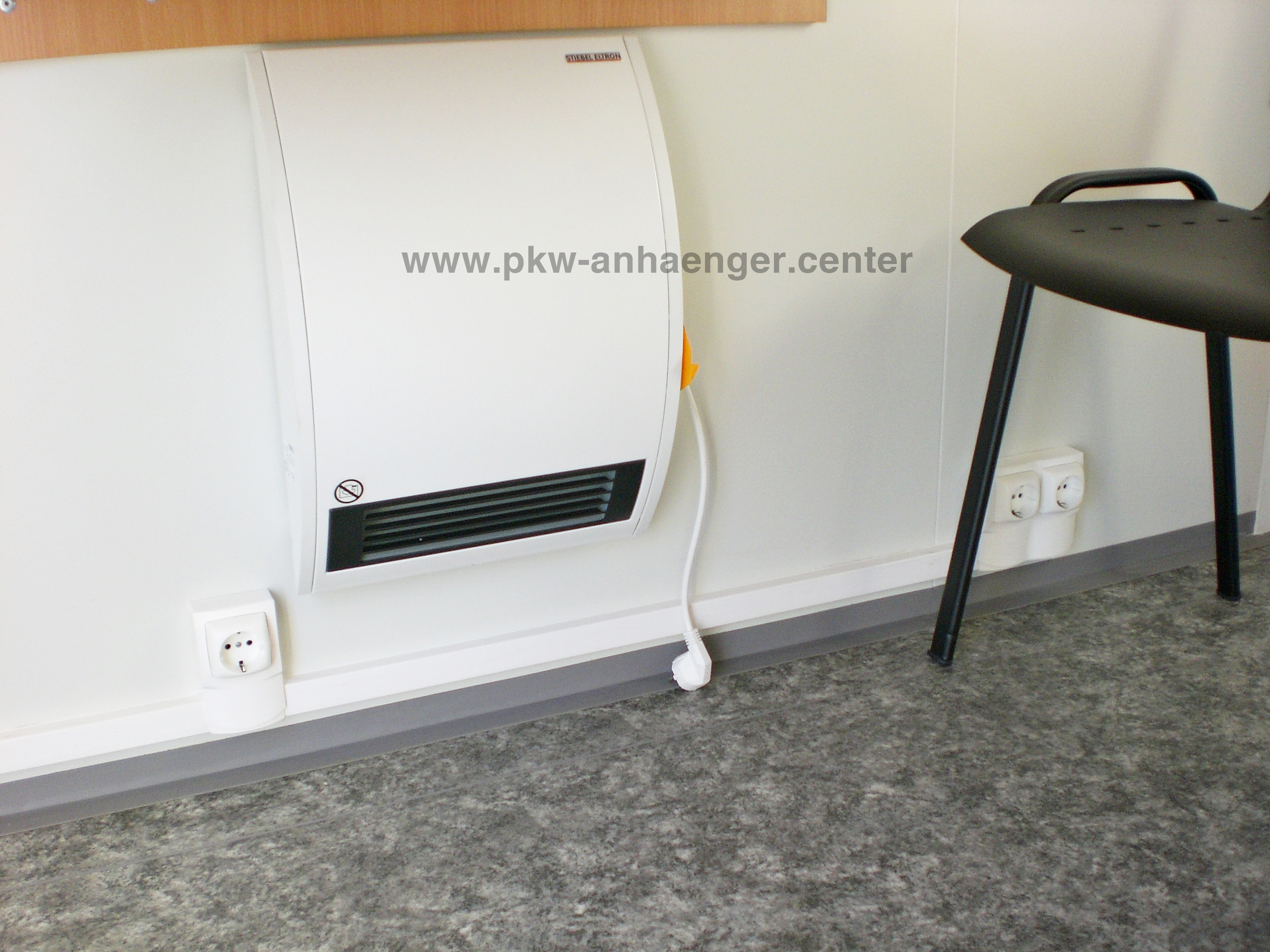 a-Mobi-3201-19-wTacJj4XEvDIf8