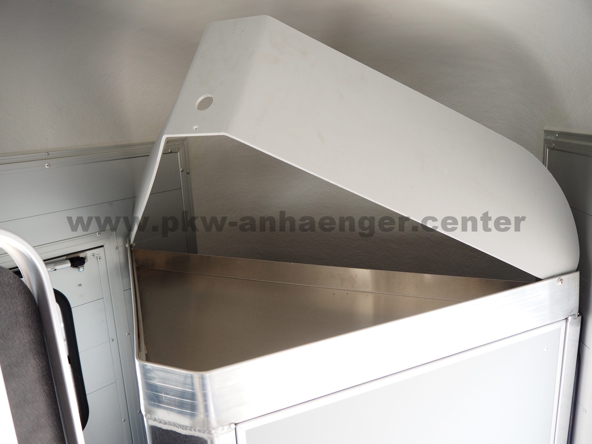 aCH-Touring-Jumping-neu-rot-6