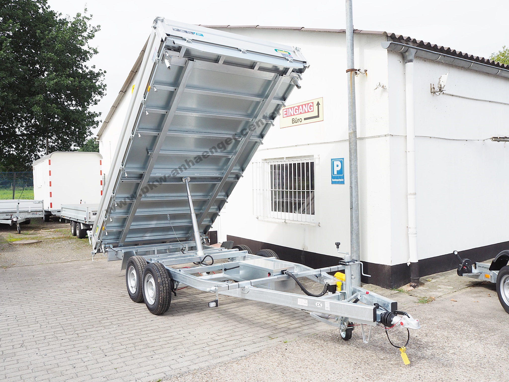 a-UN-3500-426x204x35cm-UDK-5