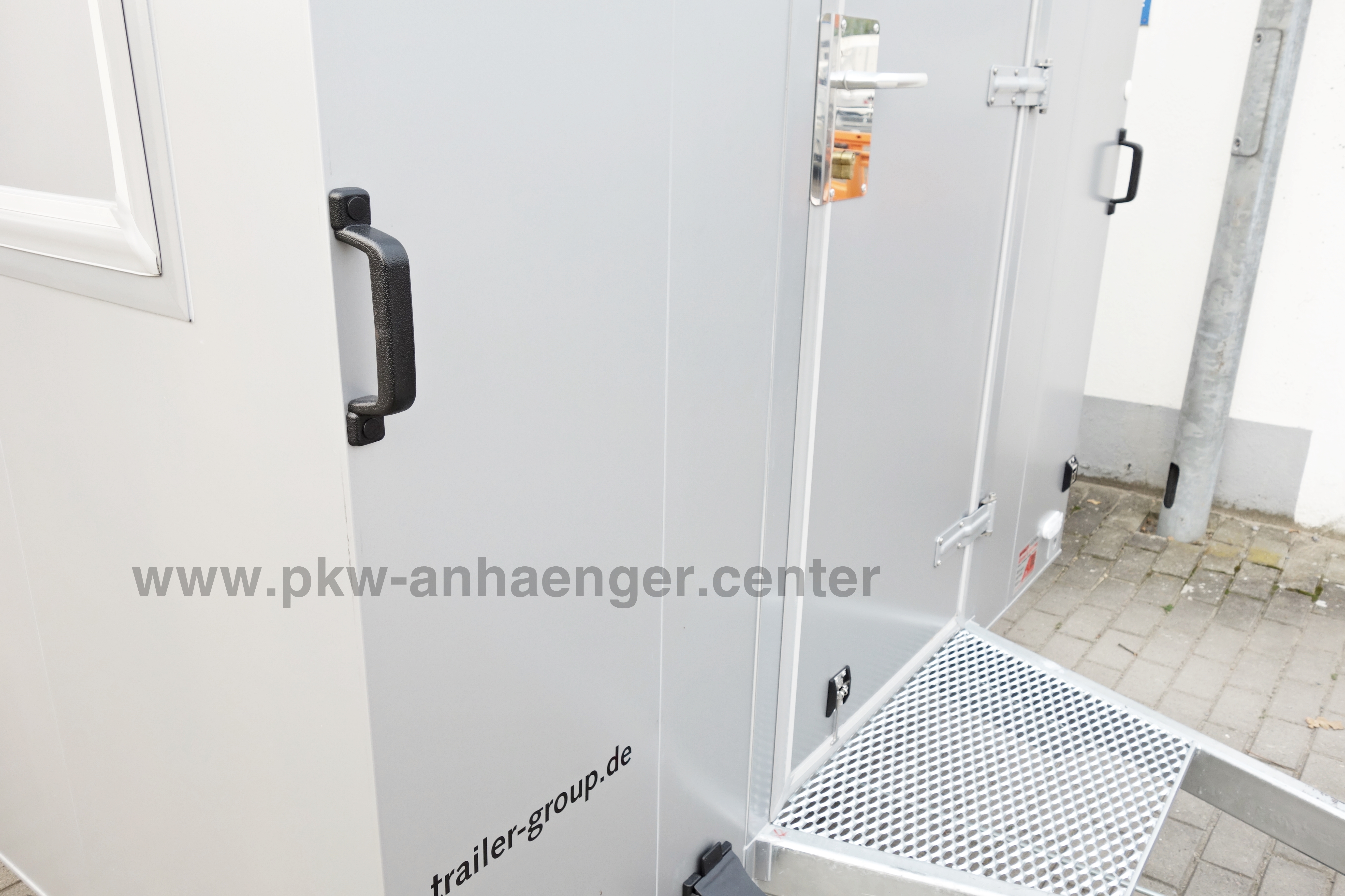 a-VE-1300-300x200x230-19-w