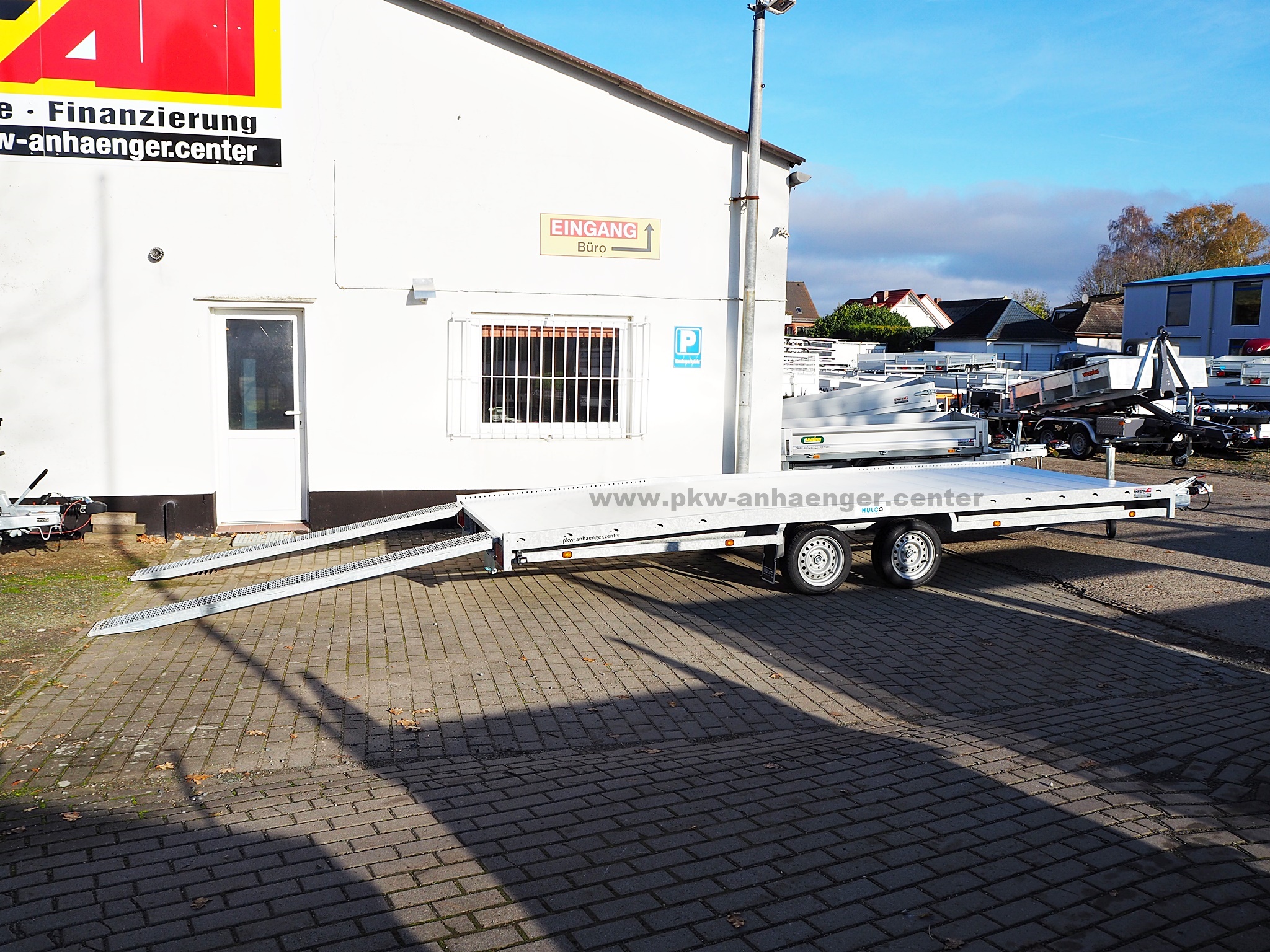 a-HU-3000-540x207-Carax-3-5 Hulco CARAX-2 3500kg 540x207 Autotrailer Multitransporter mit Aluboden