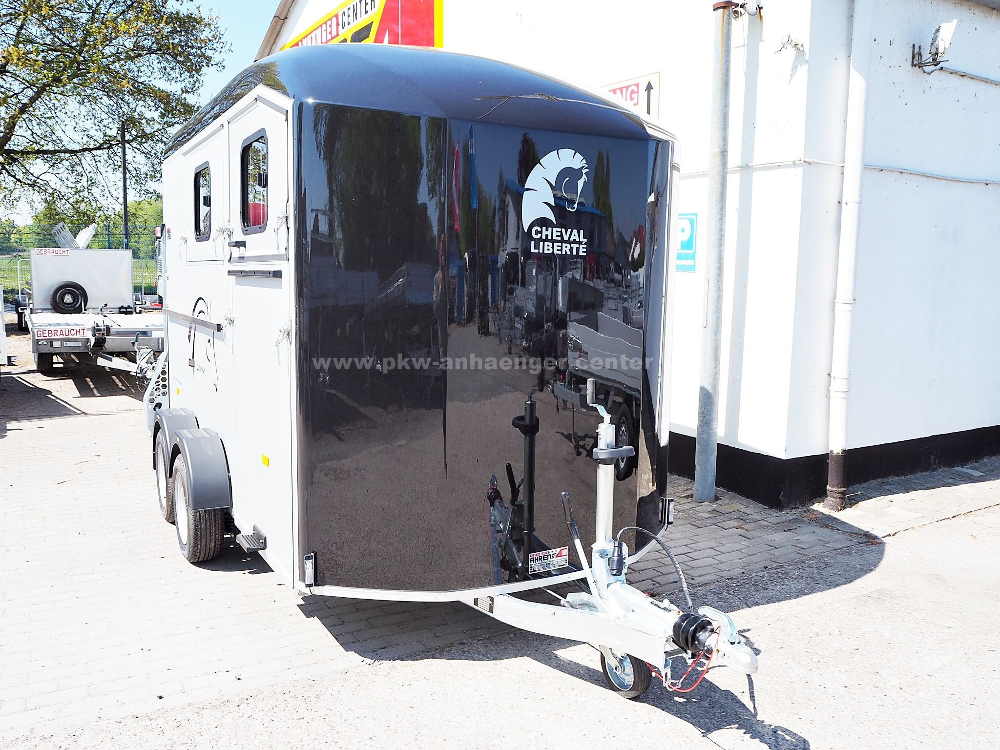 a-CH-Duomax-schwarz-5