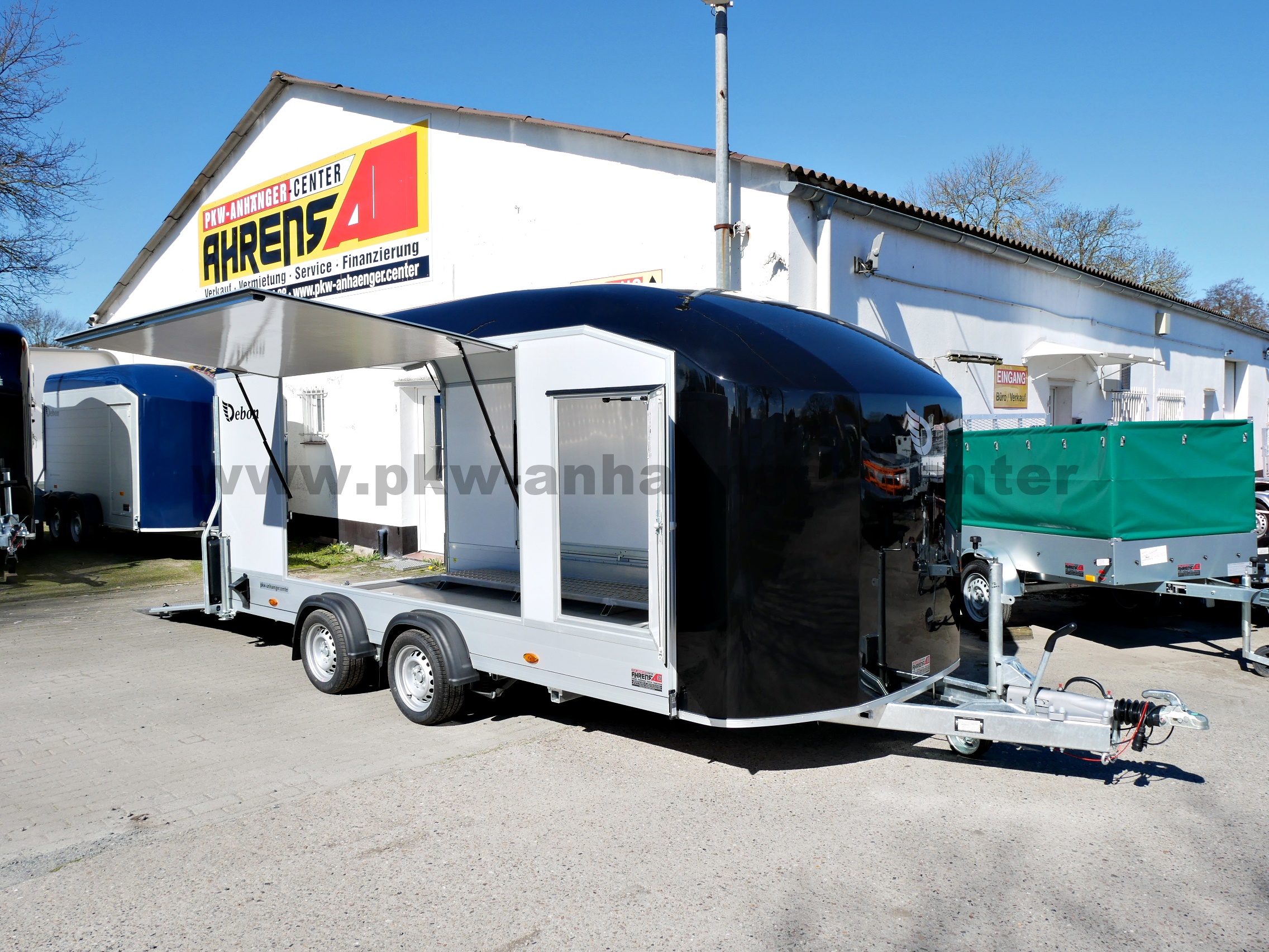 aRoadstar-C1000-6 Cheval Liberte Roadstar C1000 3500kg 500x206x206cm Autotrailer Kofferanhänger