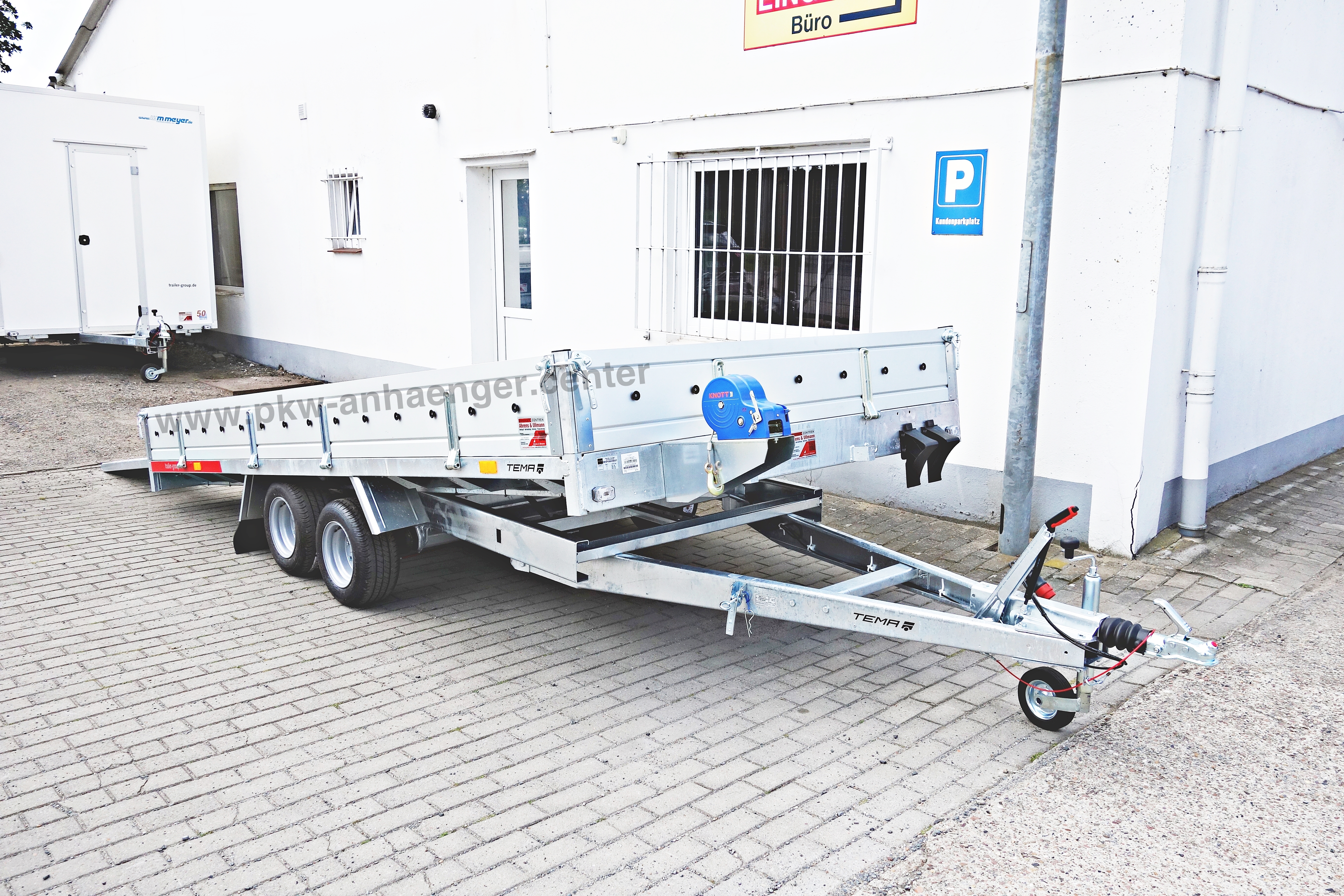 a-TE-2700-400x200-CarKeepMulti-Bordwand-9