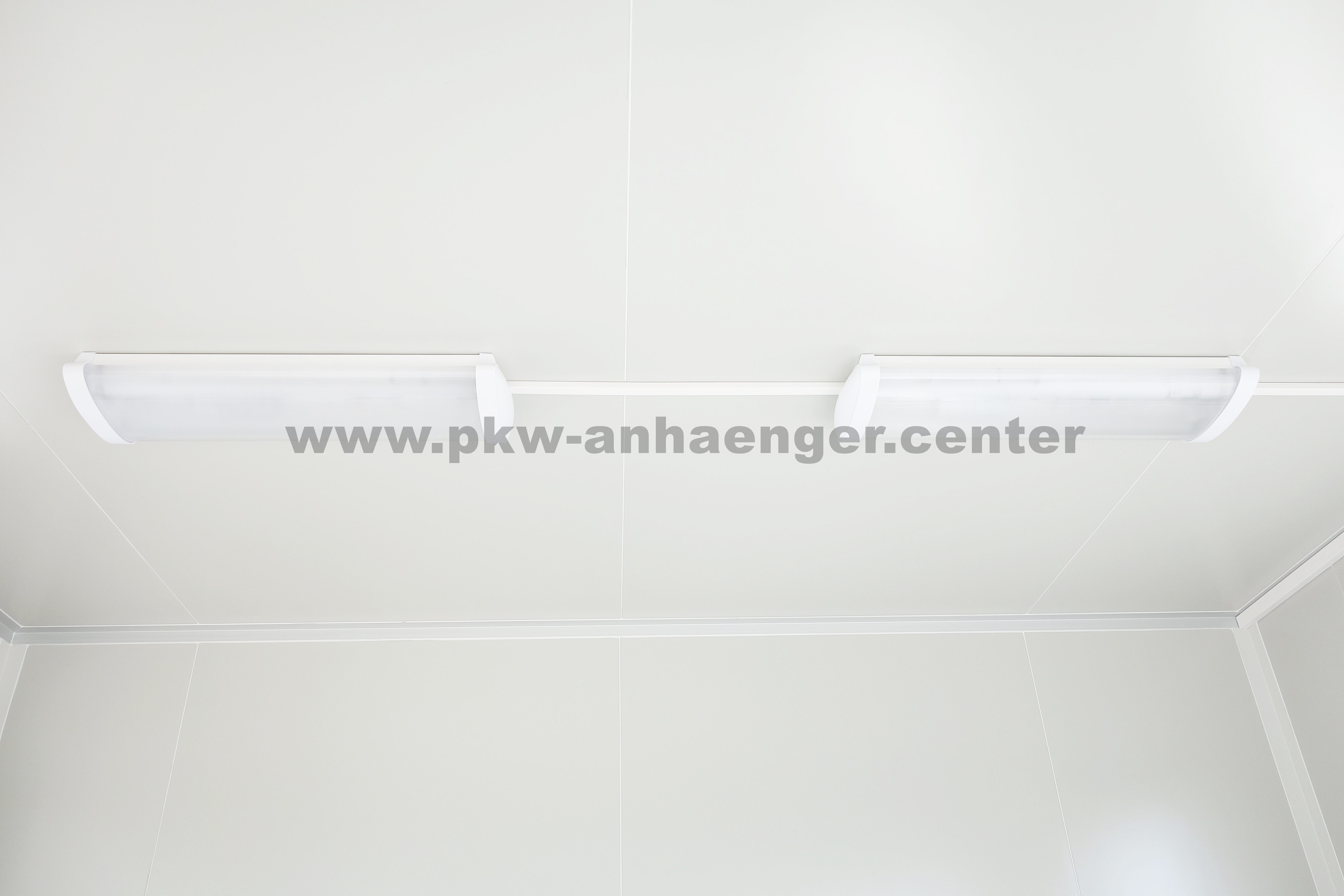 a-E-Verteilung-230V-5ZJNLrKAmlZk2h