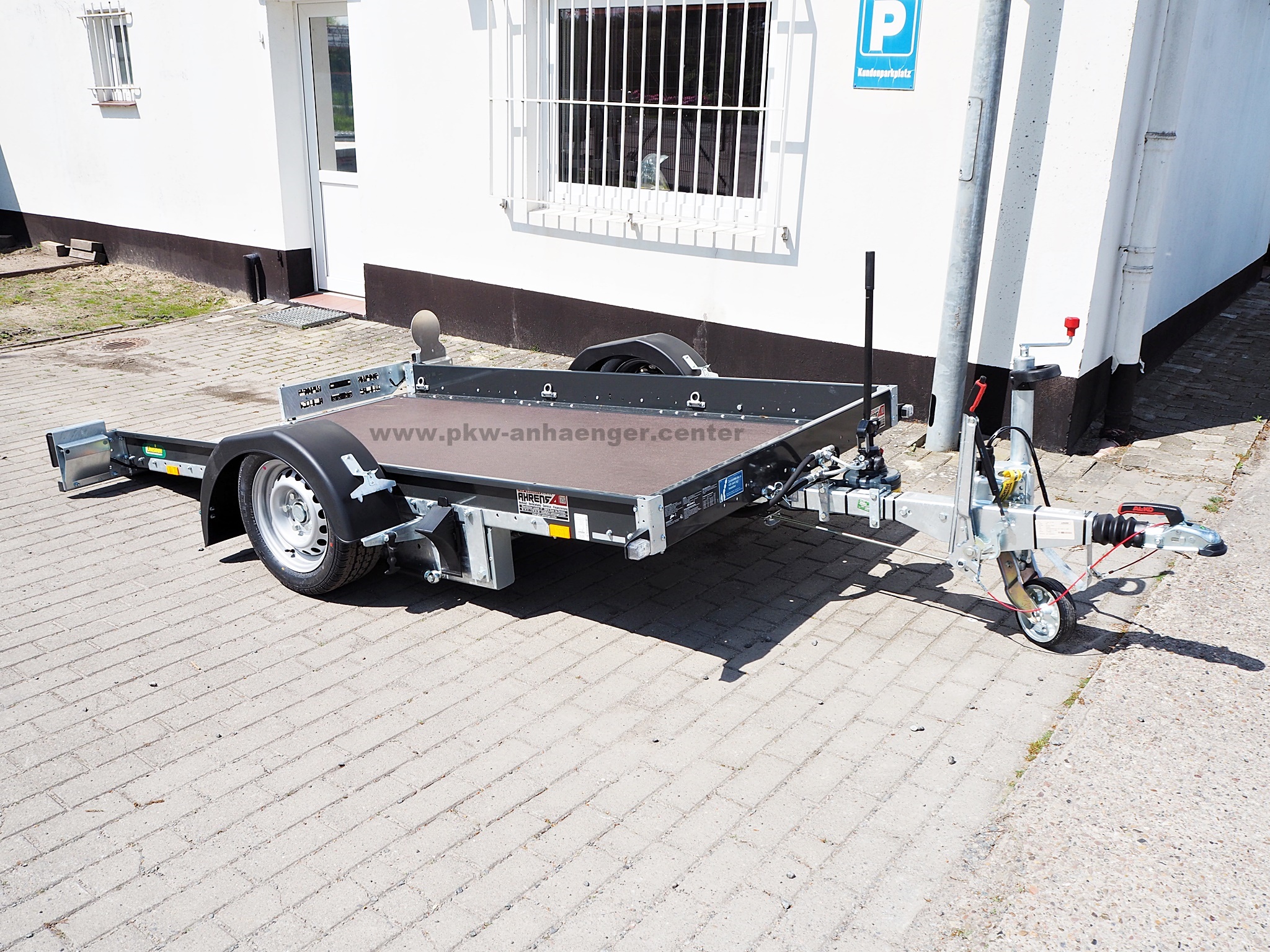 a-UN-1400-260x150-AS-1