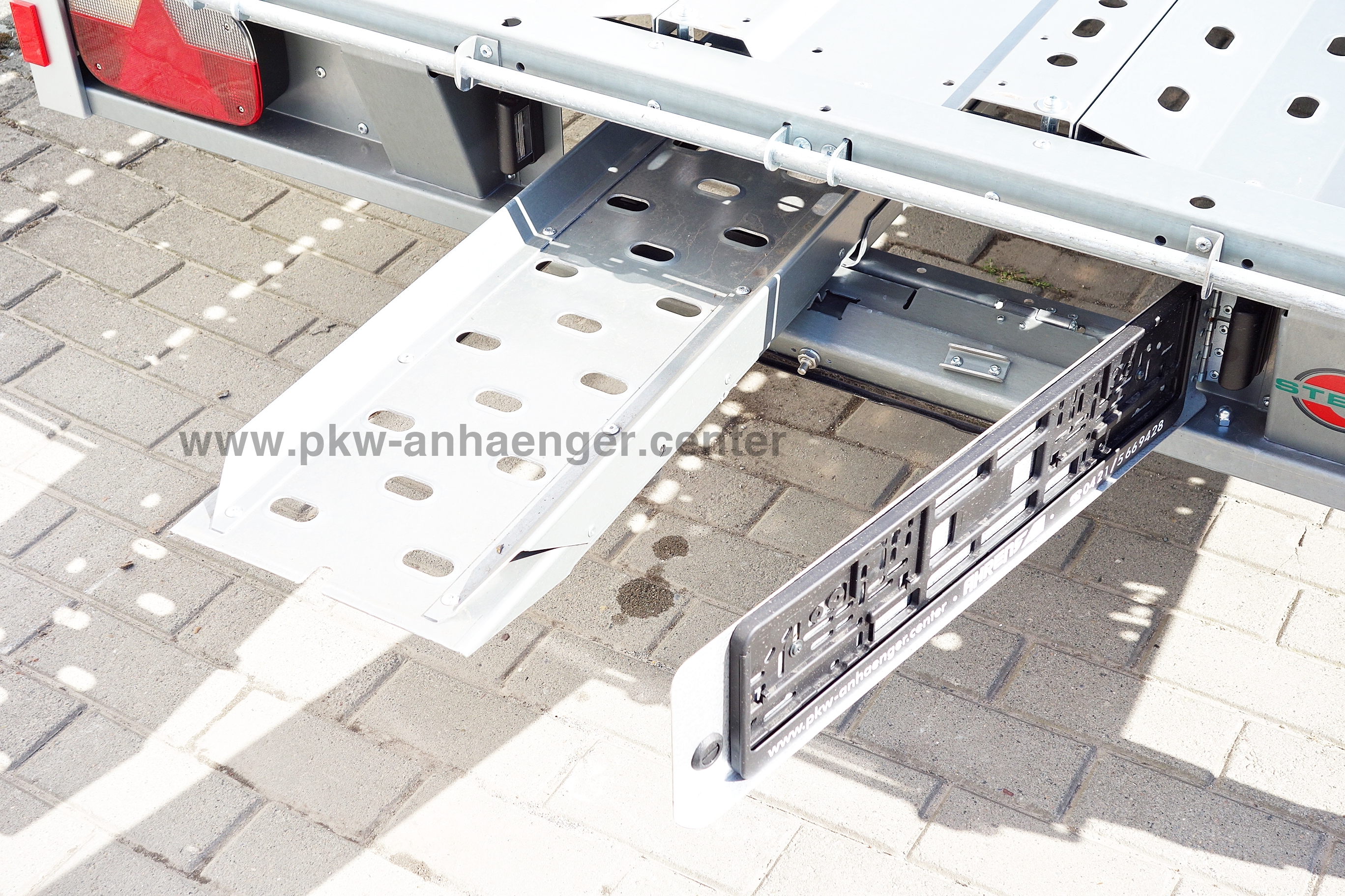 a-ST-1500-301x183-Hoch-Moto-9-w