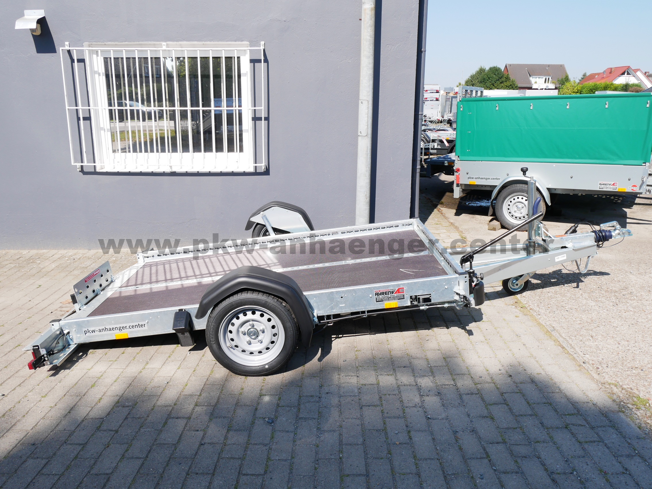 aST-1300-250x153-WOM-XT-6