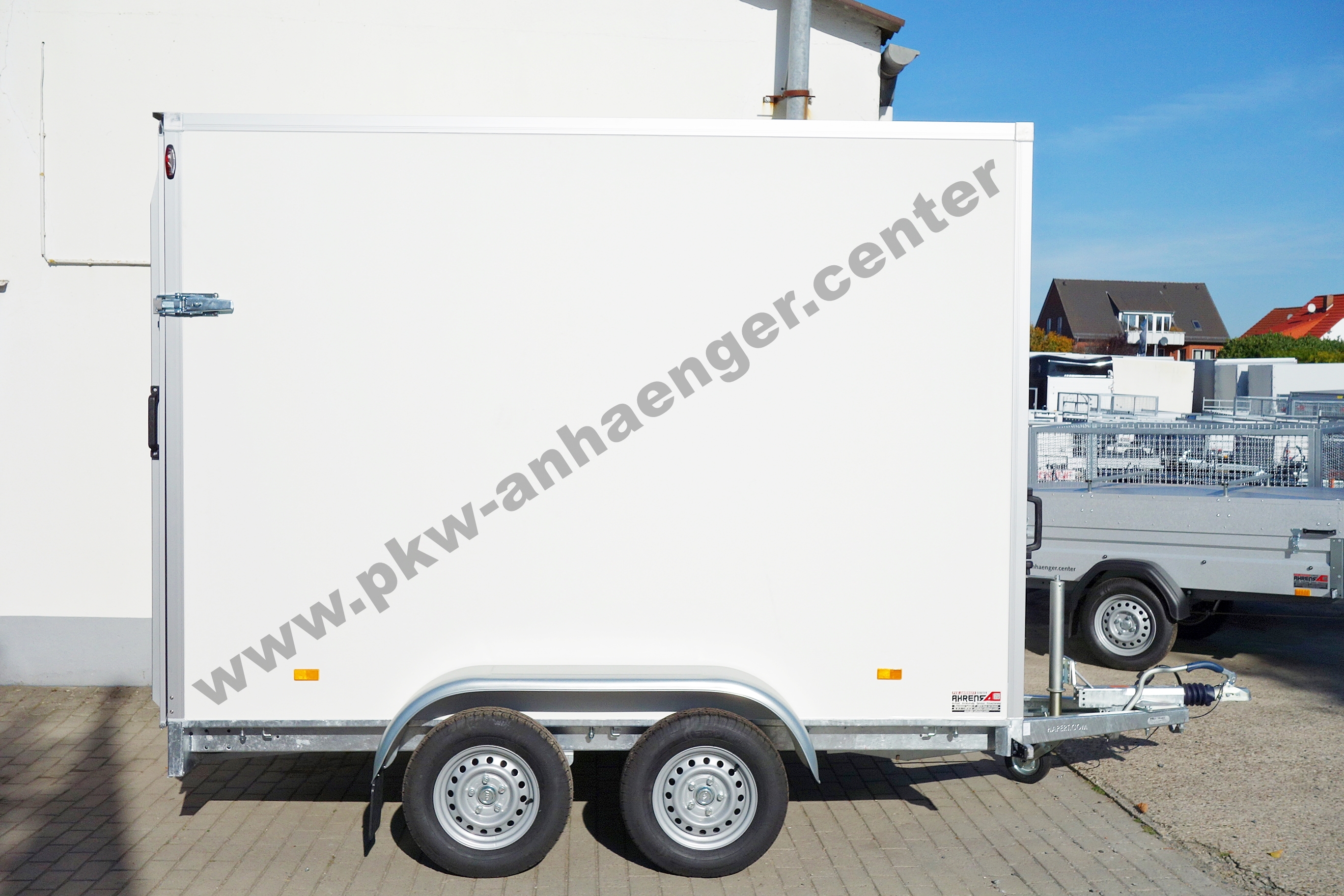 a-HA-2000-300x180x210-Auffahr-Anker-2 HAPERT SAPPHIRE L2 2t Kofferanhänger 3x1,5x2,1m Auffahrklappe