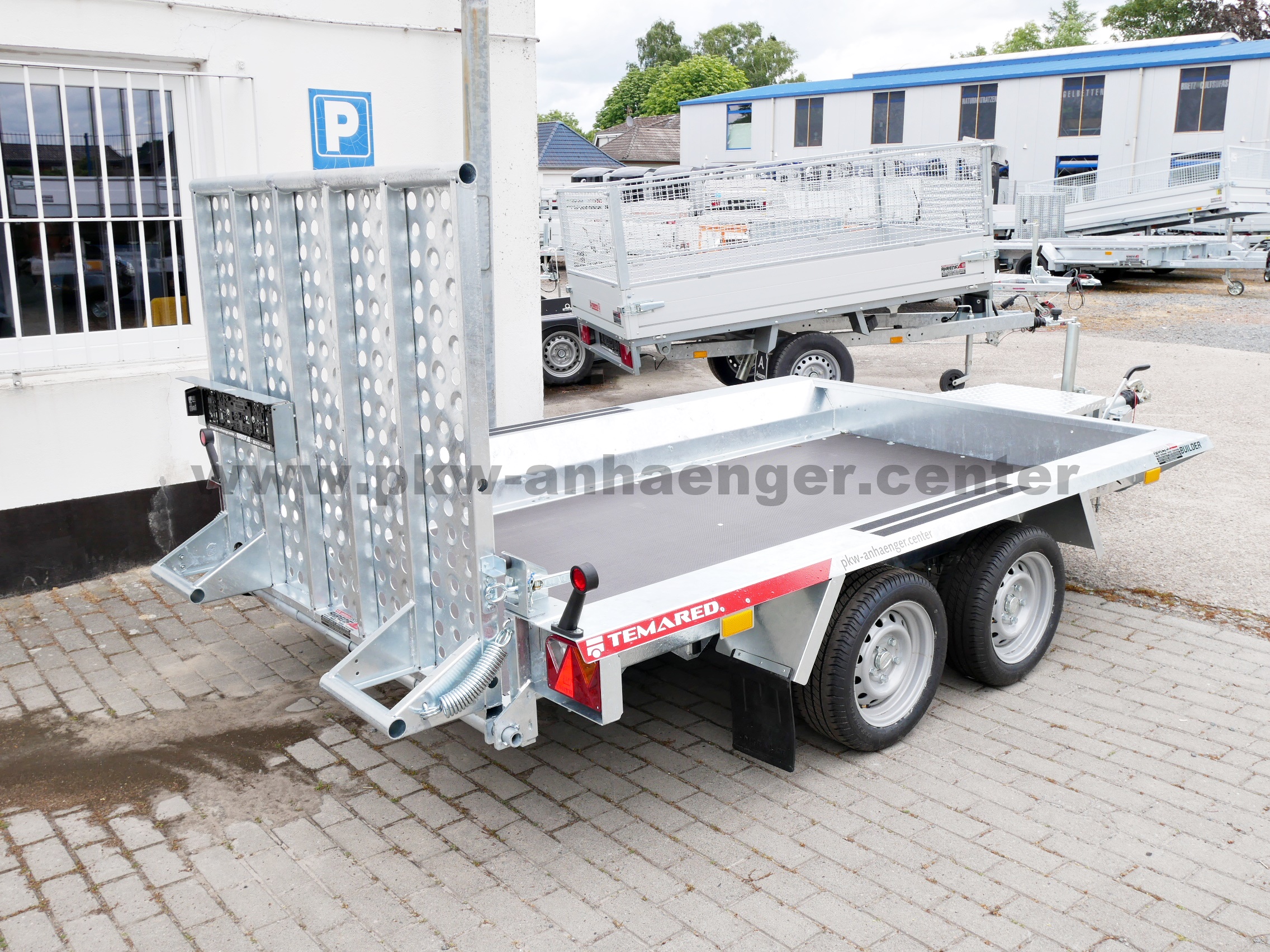 aTE-2700-300x150-Builder-3